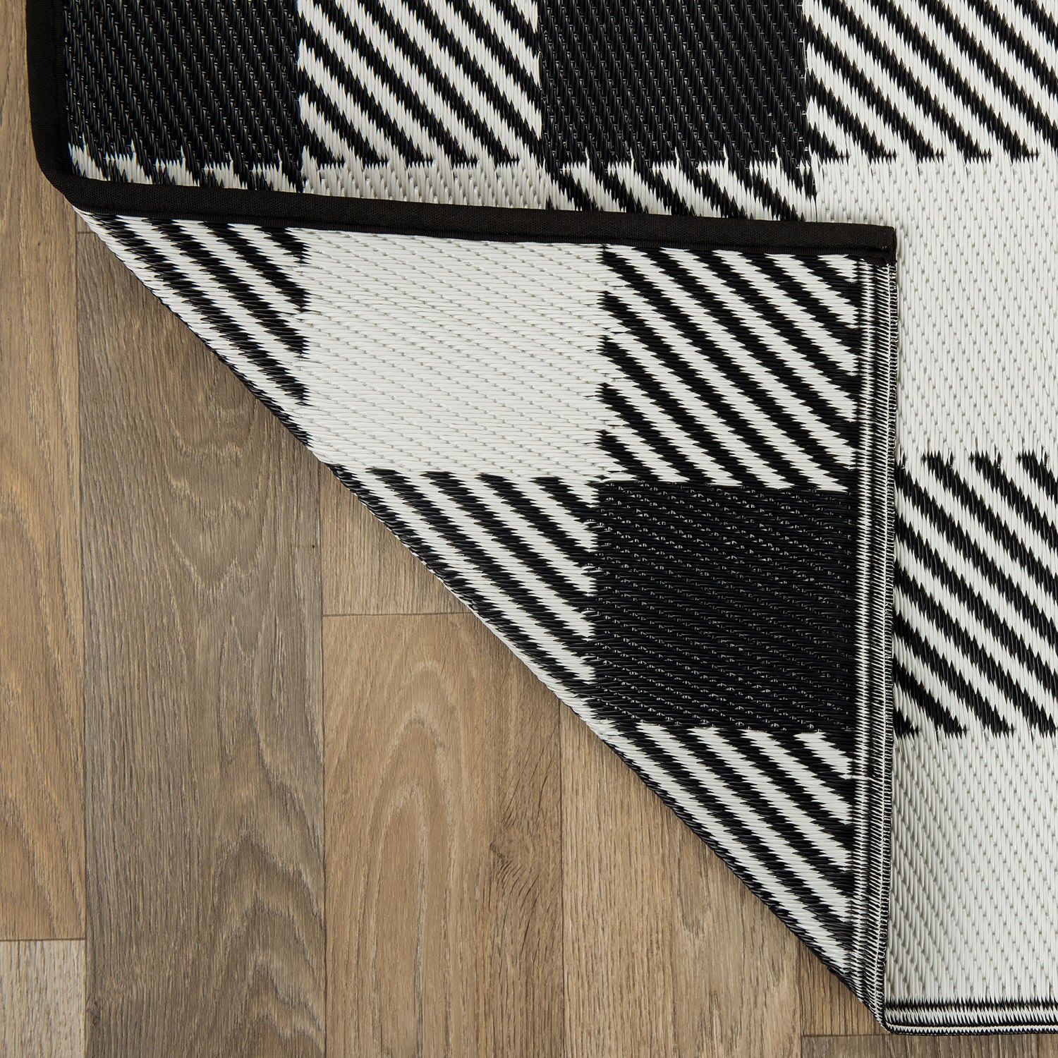 World Rug Gallery 6061BLACK5X7 rugs - View #10