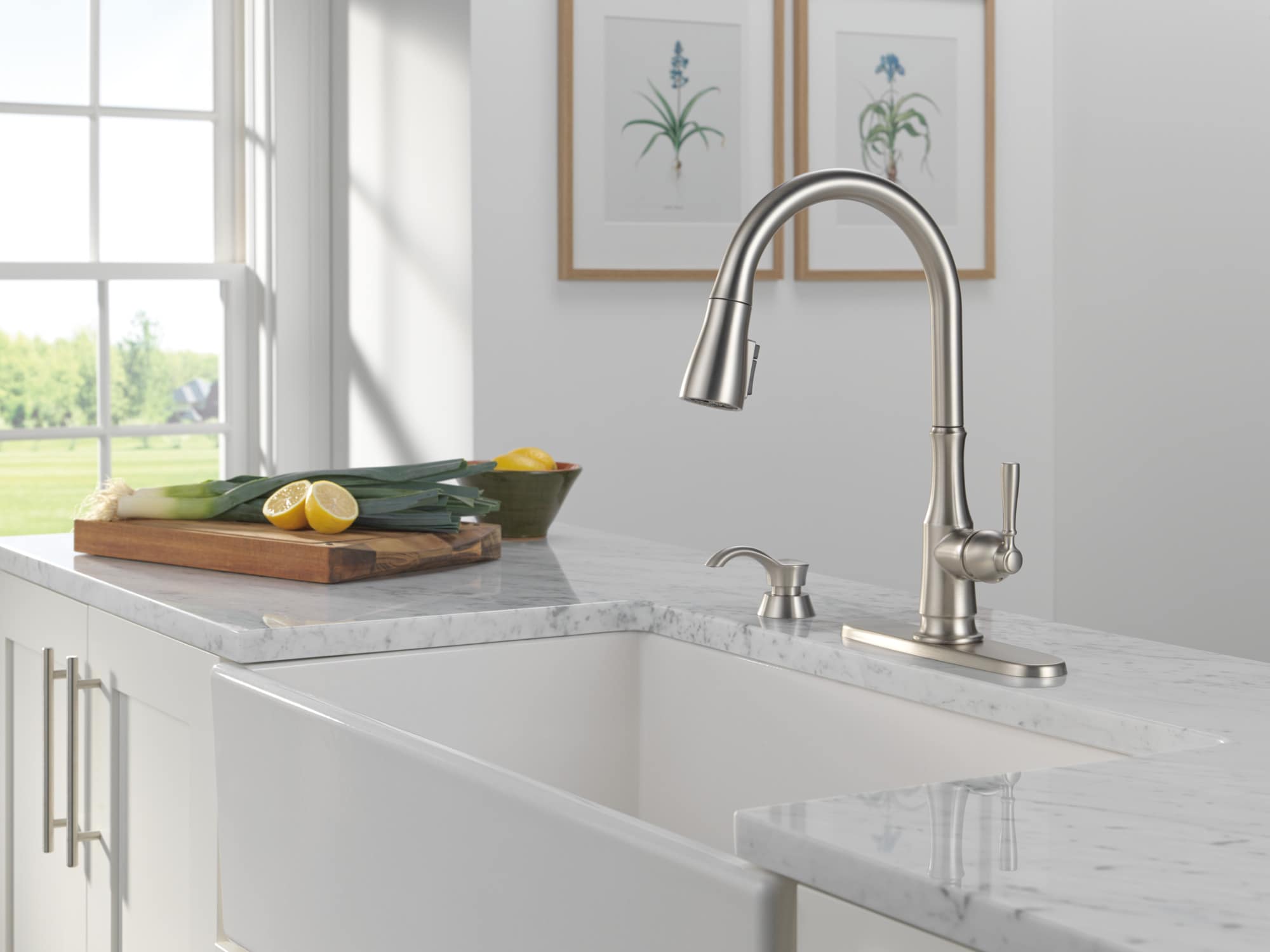 Delta 19877Z-SPSD-DST Kitchen-Faucets - View #14