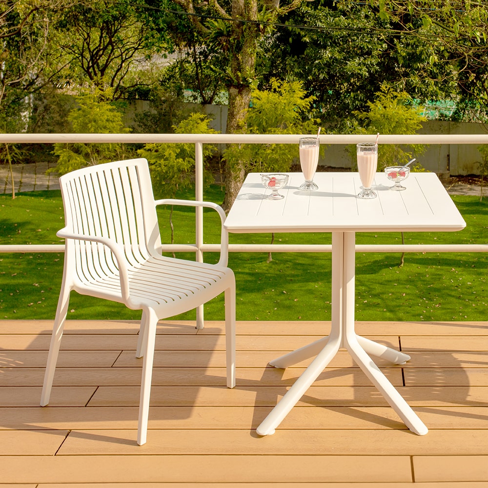 Lagoon 7155W9-SSLGS Venice Square Rattan Outdoor Dining Table 31.5-in W x 31.5-in L