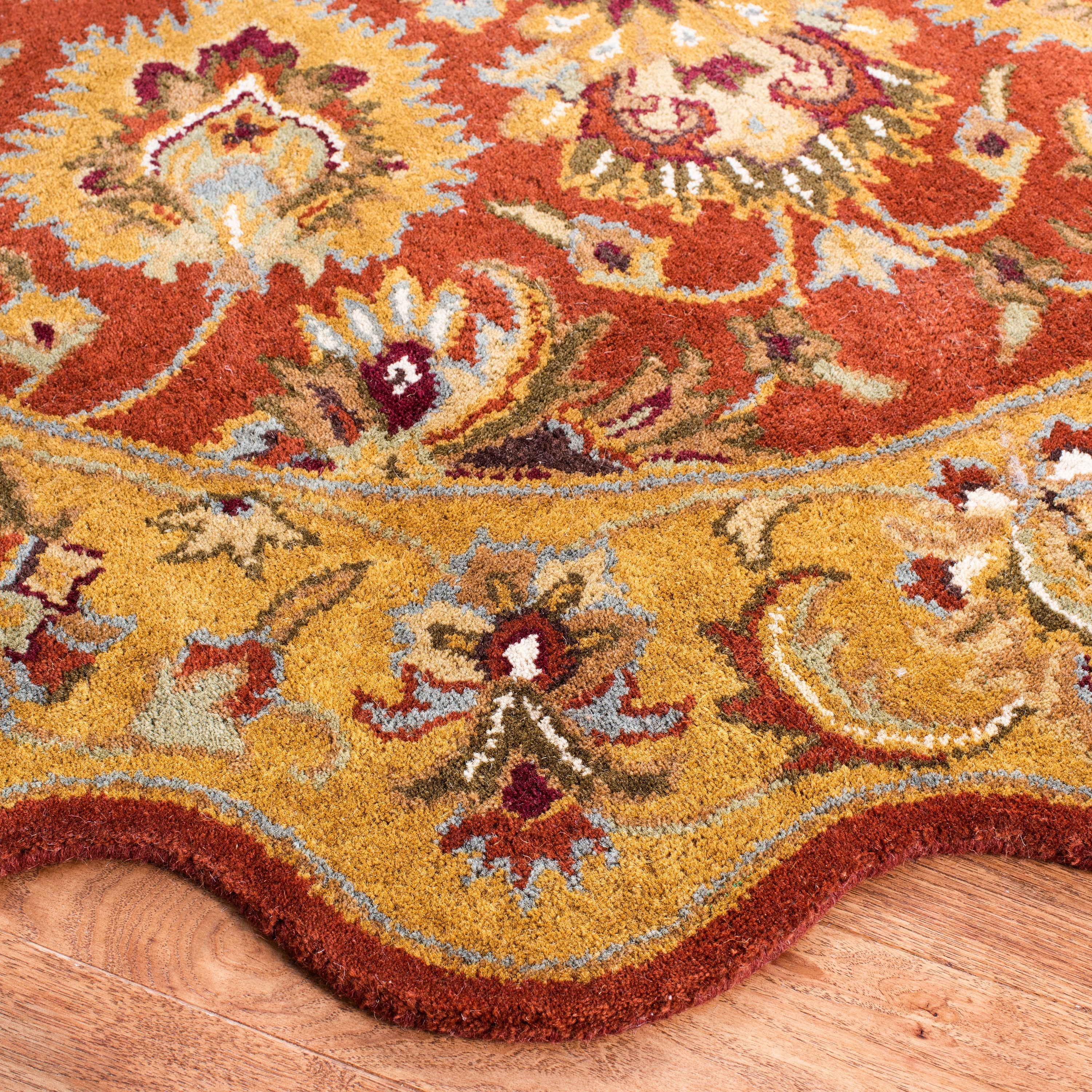 Heritage Red and Natural Hand-Tufted Wool Round Rug, 6'