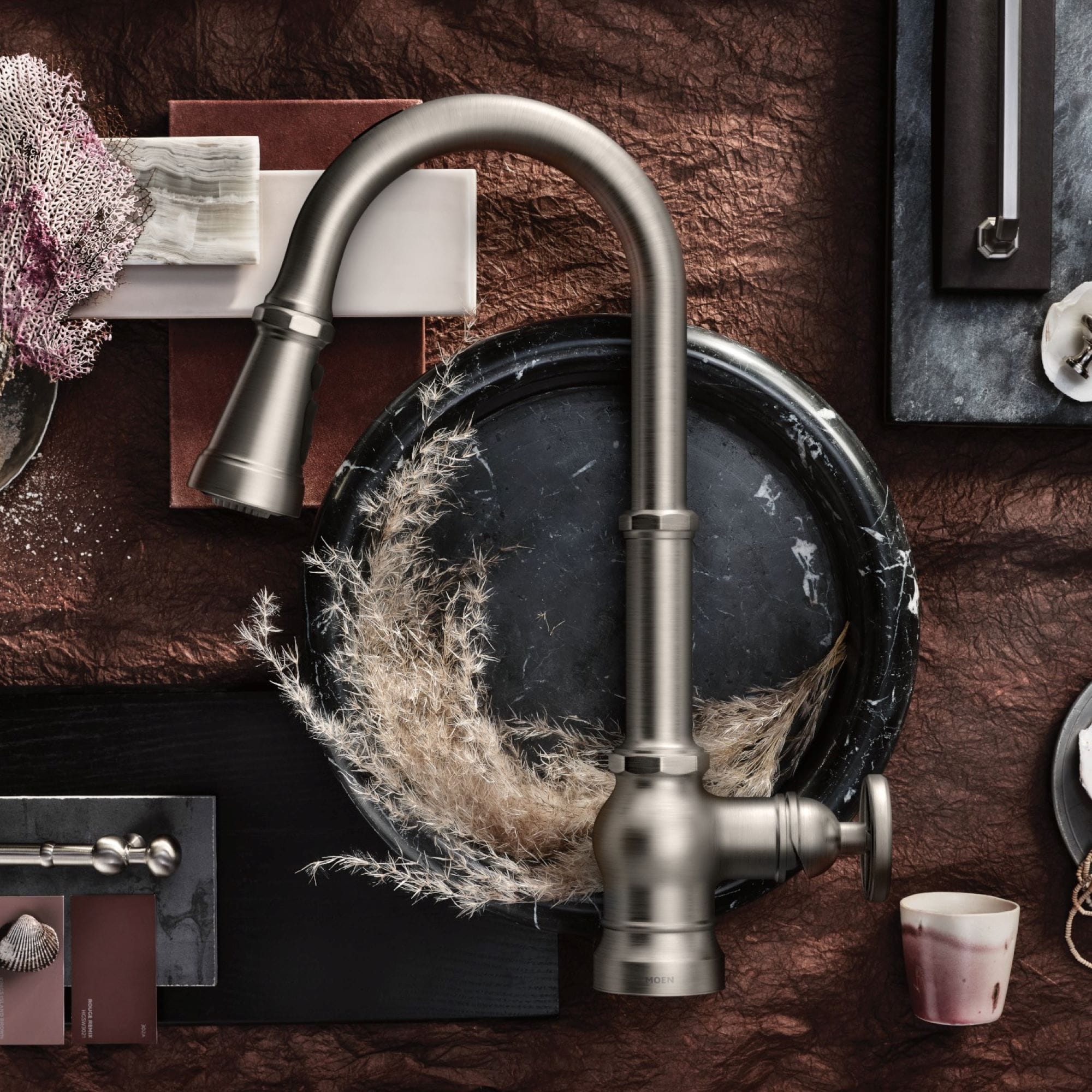Moen S72003SRS Paterson Spot Resist Stainless Single Handle Deck-mount Pull-down Kitchen Faucet with Sprayer