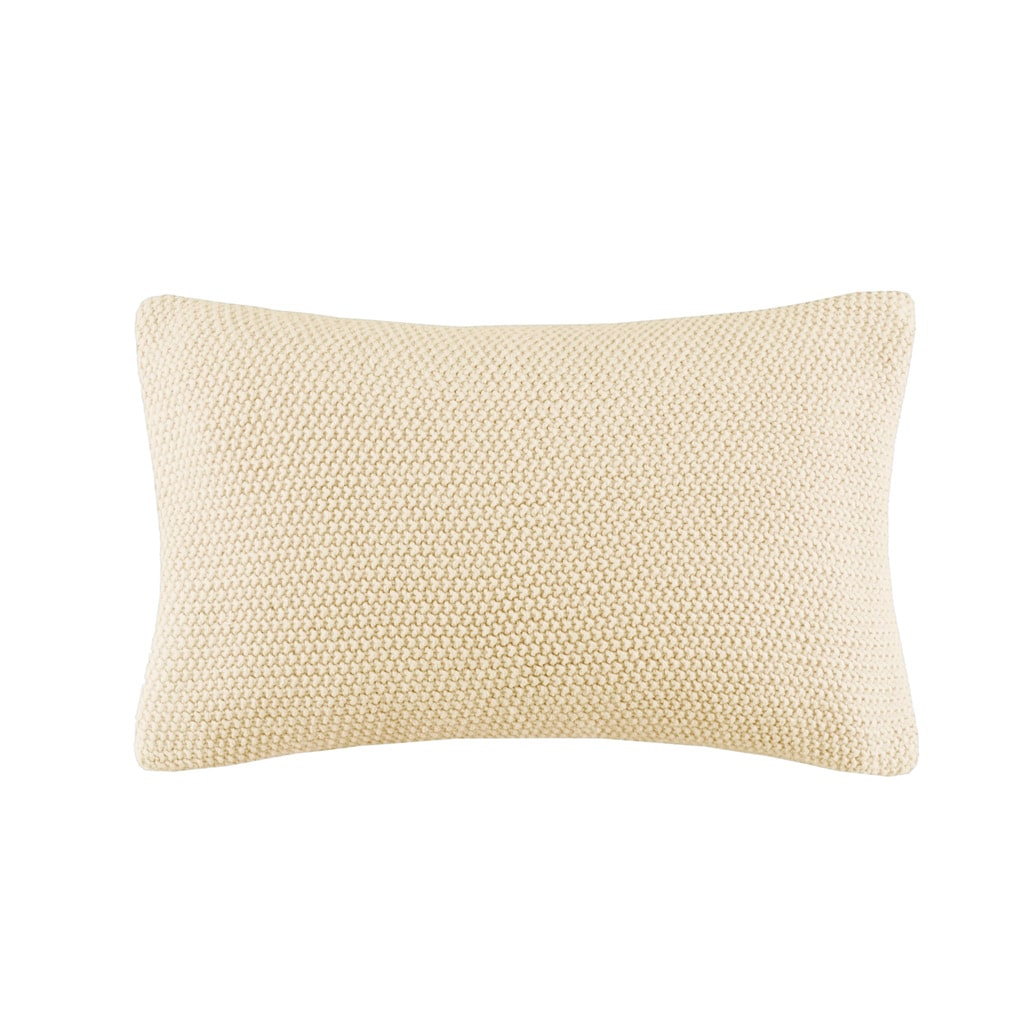 Gracie Mills 047-03II Lessie Ultra-Soft Knit Oblong Pillow Cover