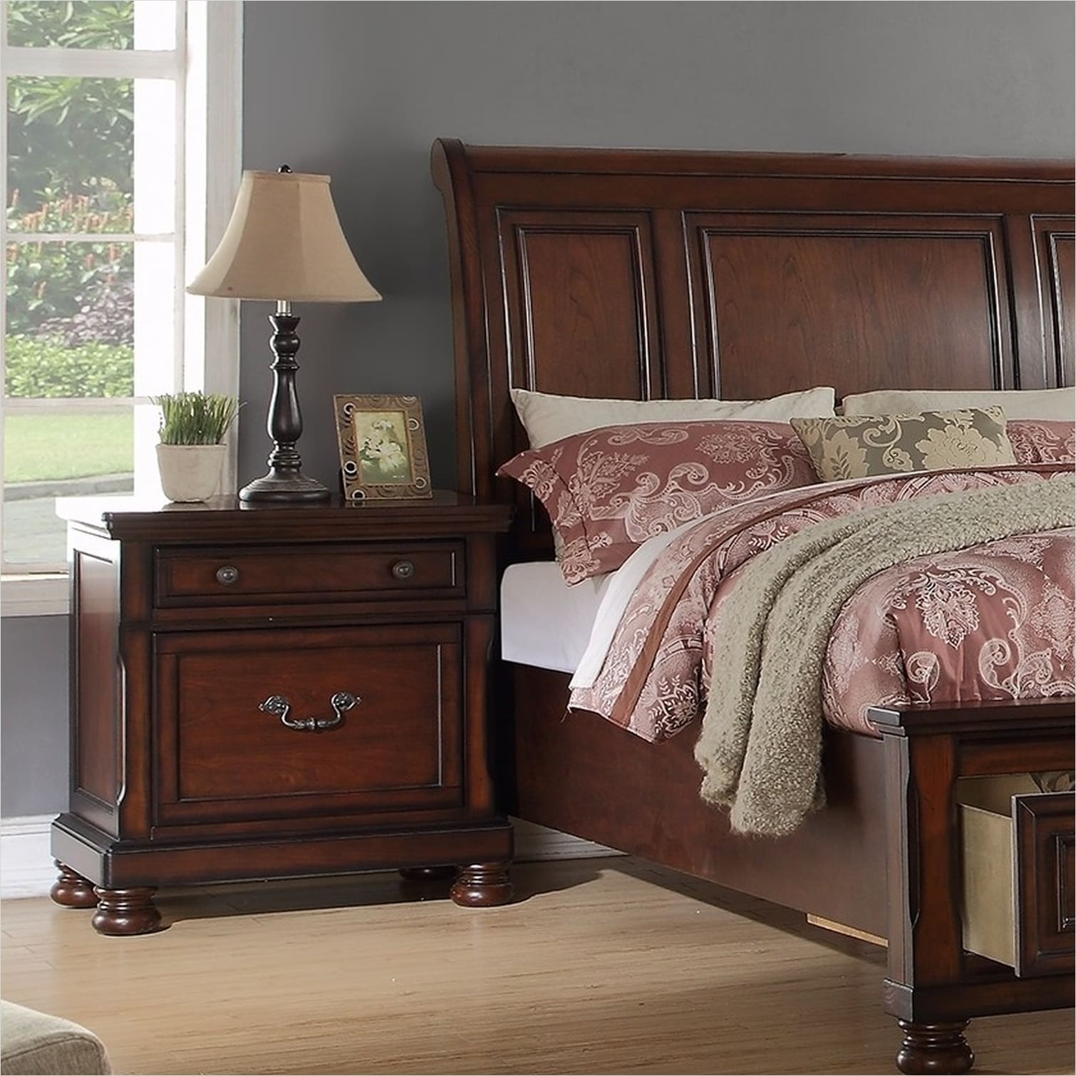 Naturefalls Eastern King 3-Piece Bedroom Set with Panel Headboard and ...