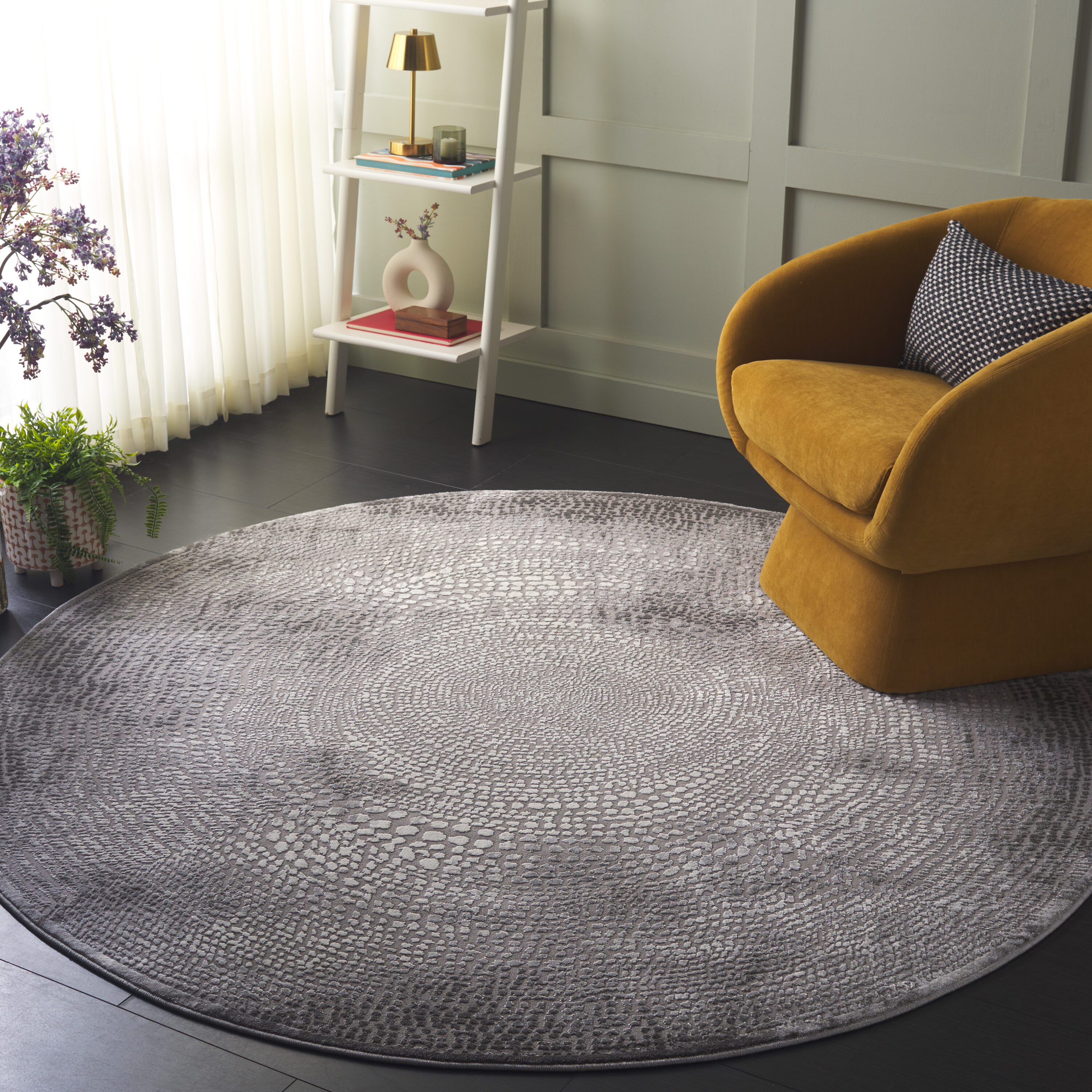 Safavieh - Meadow 333F Grey/Ivory 7 x 7 Area rug