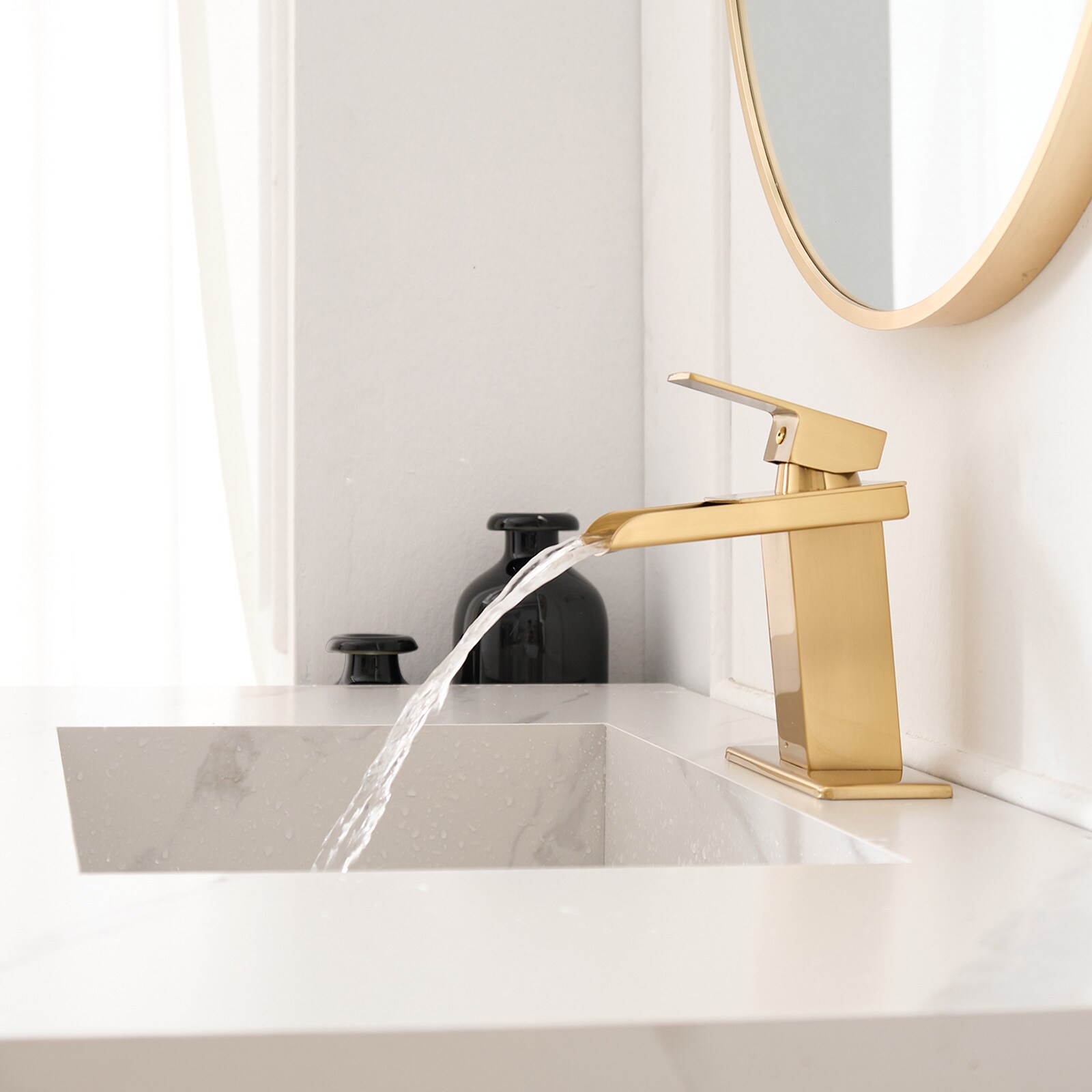 Polished Gold Single-Handle Waterfall Bathroom Faucet