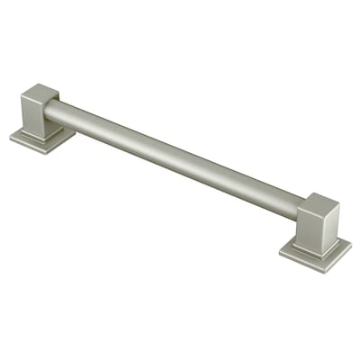 Moen 90 Degree 18-in Chrome Wall Mount (ADA Compliant) Grab Bar Moen 90 Degree 18-in Chrome Wall Mount (ADA Compliant) Grab Bar