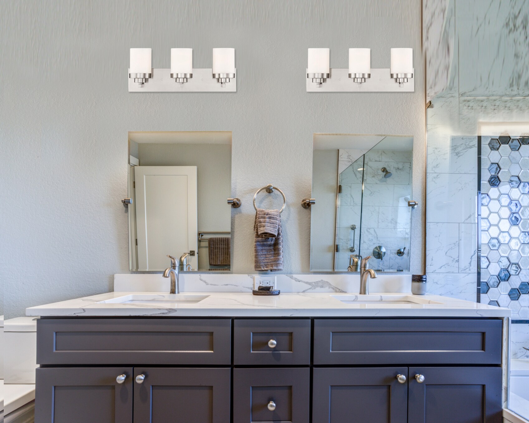 Designers Fountain 69603-SP Kaden 20-in 3-Light Satin Platinum Transitional Vanity Light