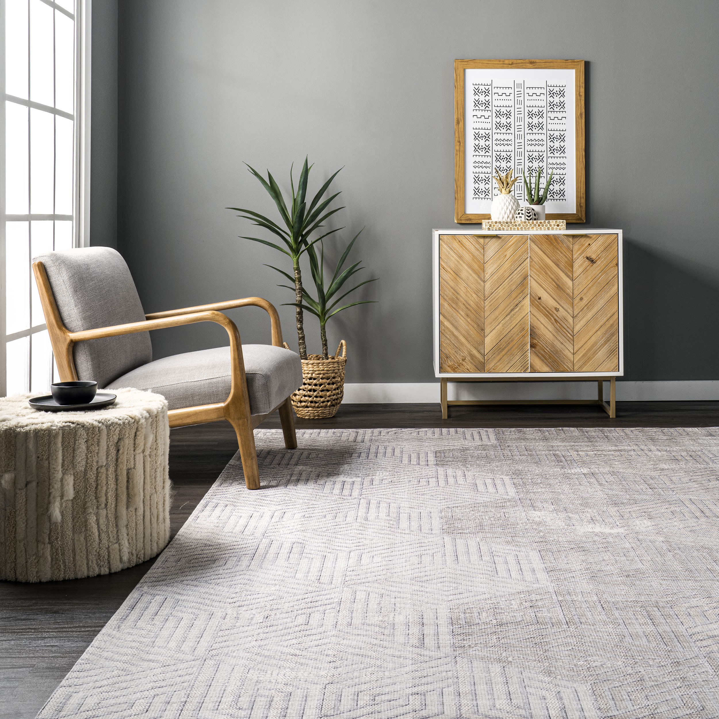 Adeline Gray Geometric Viscose 4' x 6' Washable Area Rug