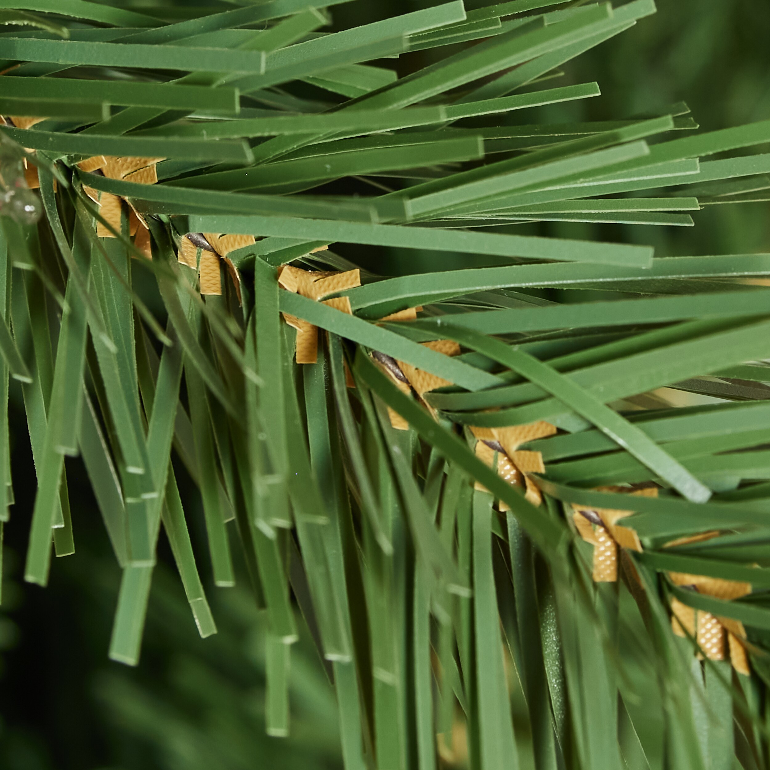 Artificial Frosted Pine Picks Décor