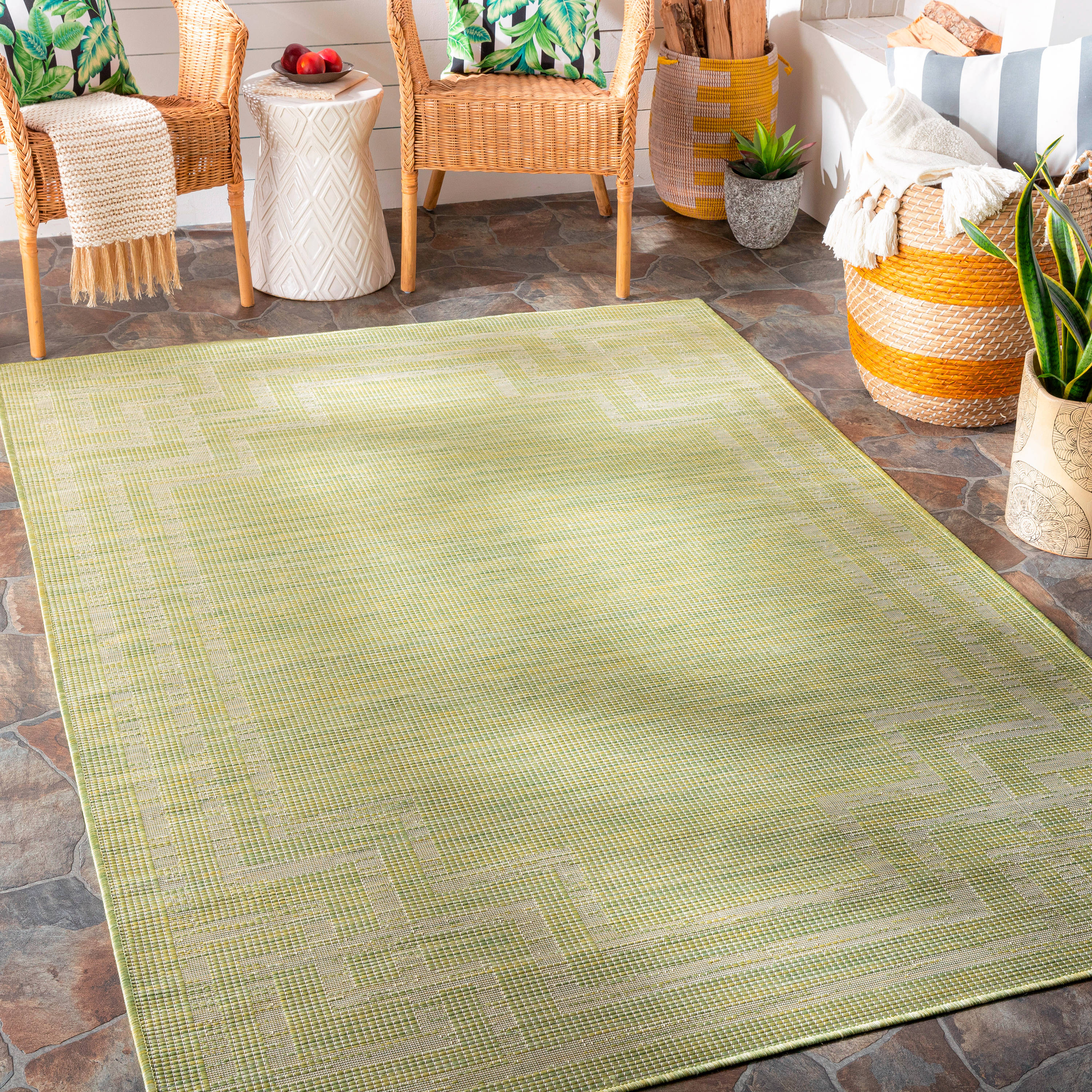 Artistic Weavers PSA2348-274 Pasadena 3 X 4 (ft) Green Indoor/Outdoor Solid Oriental Area Rug