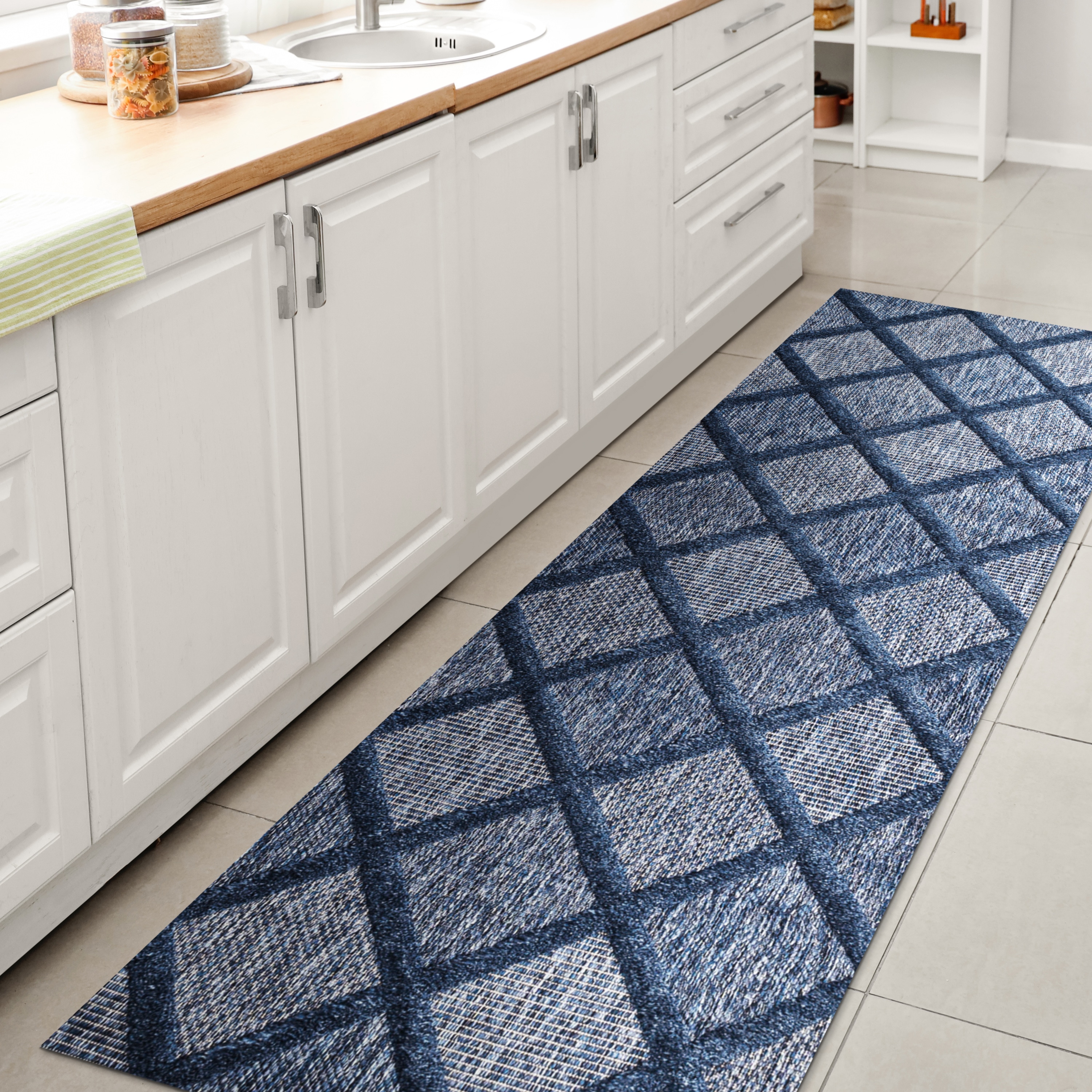 JONATHAN  Y IBZ101B-28 IBIZA Salines Diamond Trellis 2 x 8 (ft) Loomed Polypropylene Navy Rectangular Indoor/Outdoor Geometric Coastal Runner rug