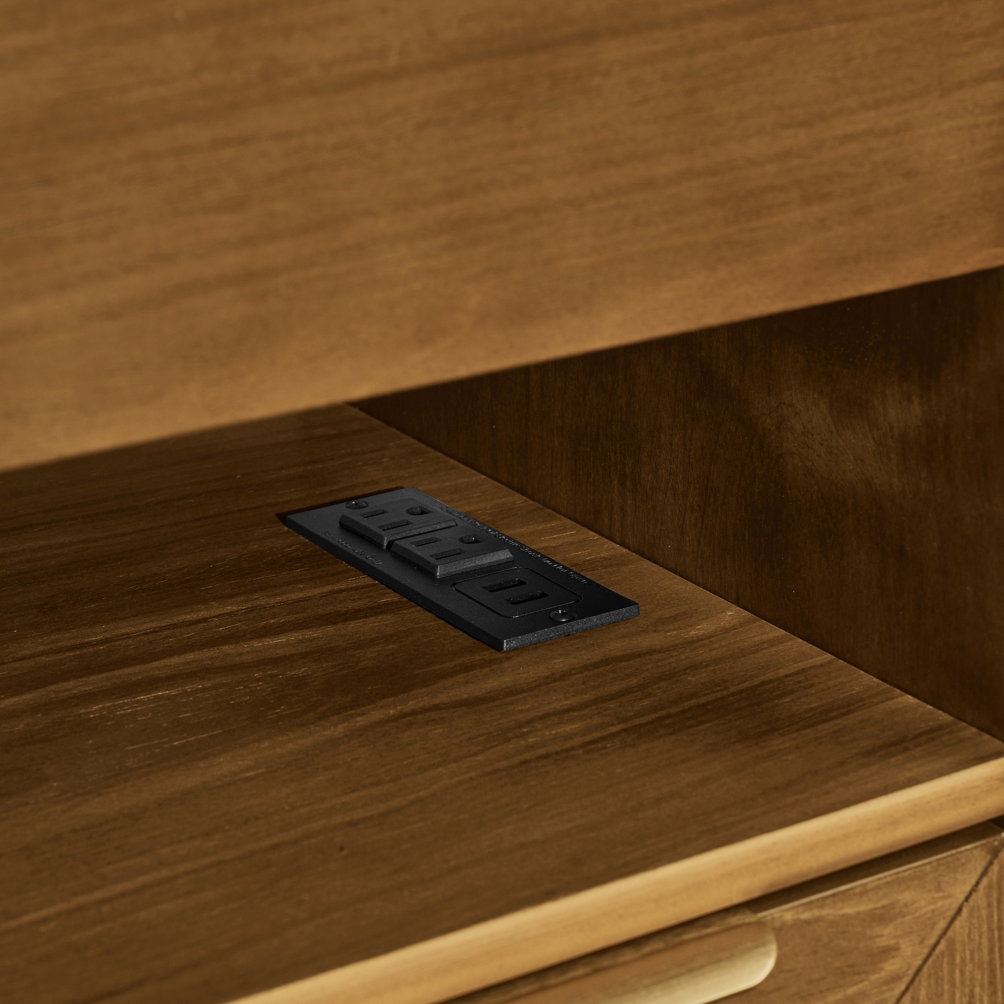 Sunrinx MG12-IF-40 nightstands - View #11