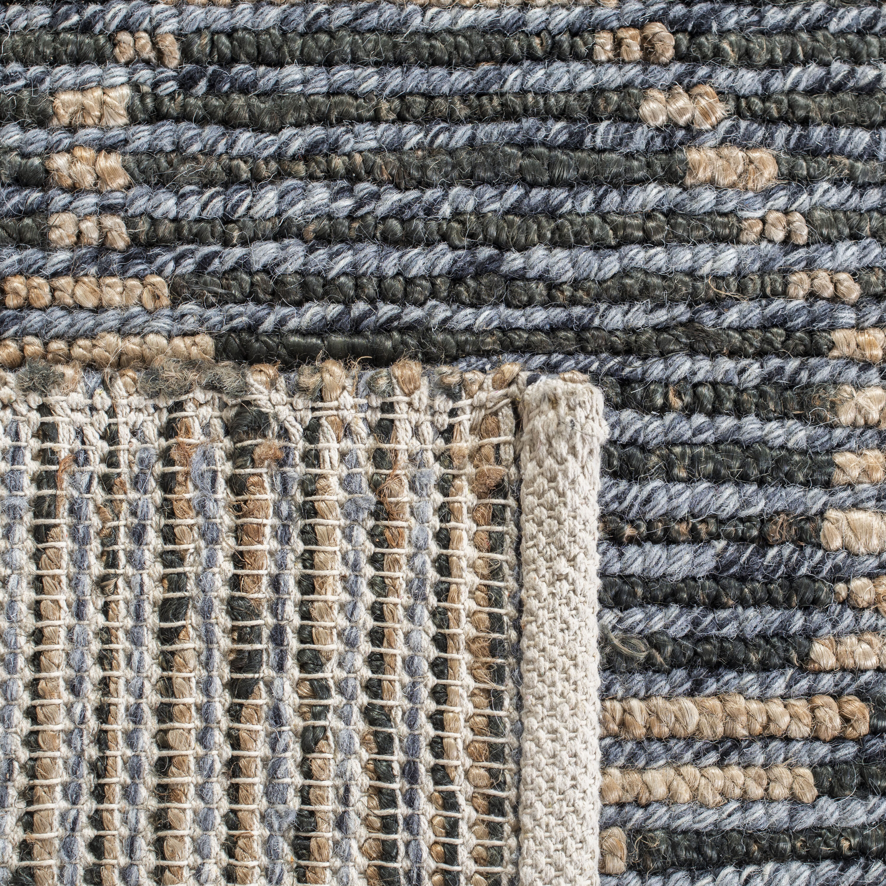 Safavieh NF218H-5 rugs - View #3