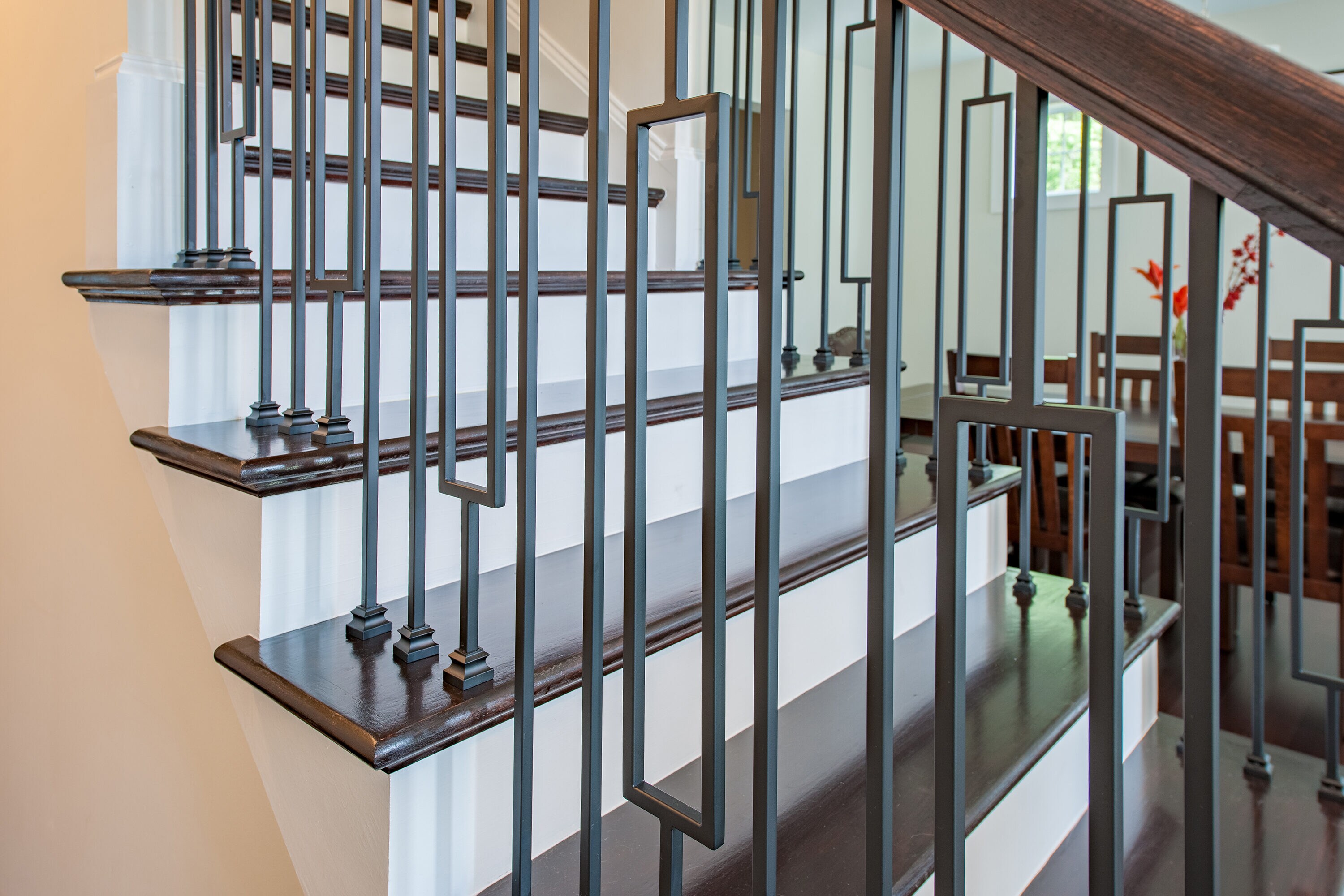 L.J. Smith Stair Systems M3101  ETISM Interior-Stairpart-Balusters - View #5