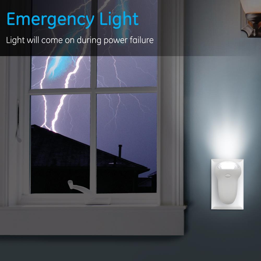 Home Emergency Automatic Power Failure Outage Light lamp Rechargeable 13 LED