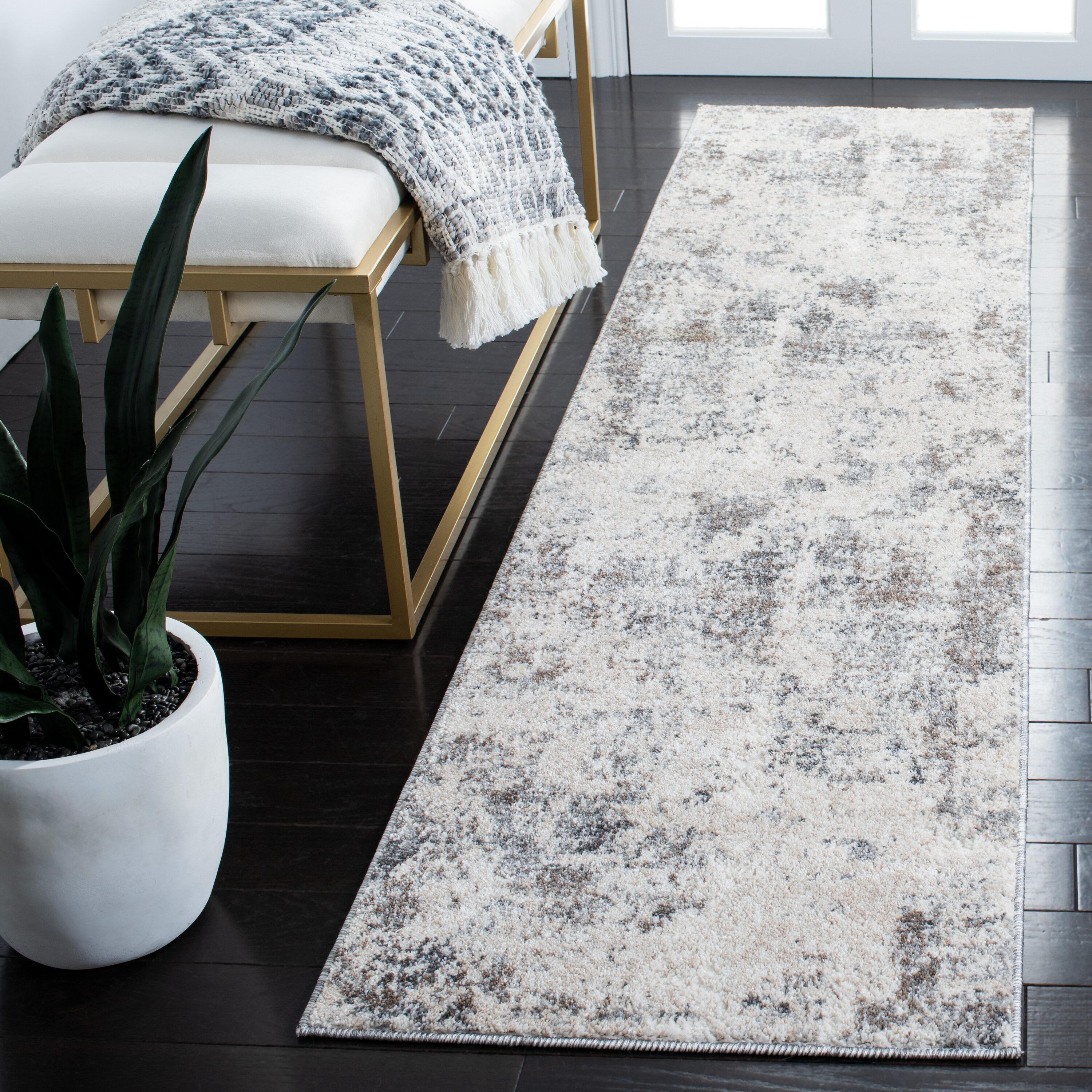 Aston 710A Ivory/Grey 2ft x 8ft Runner Rug