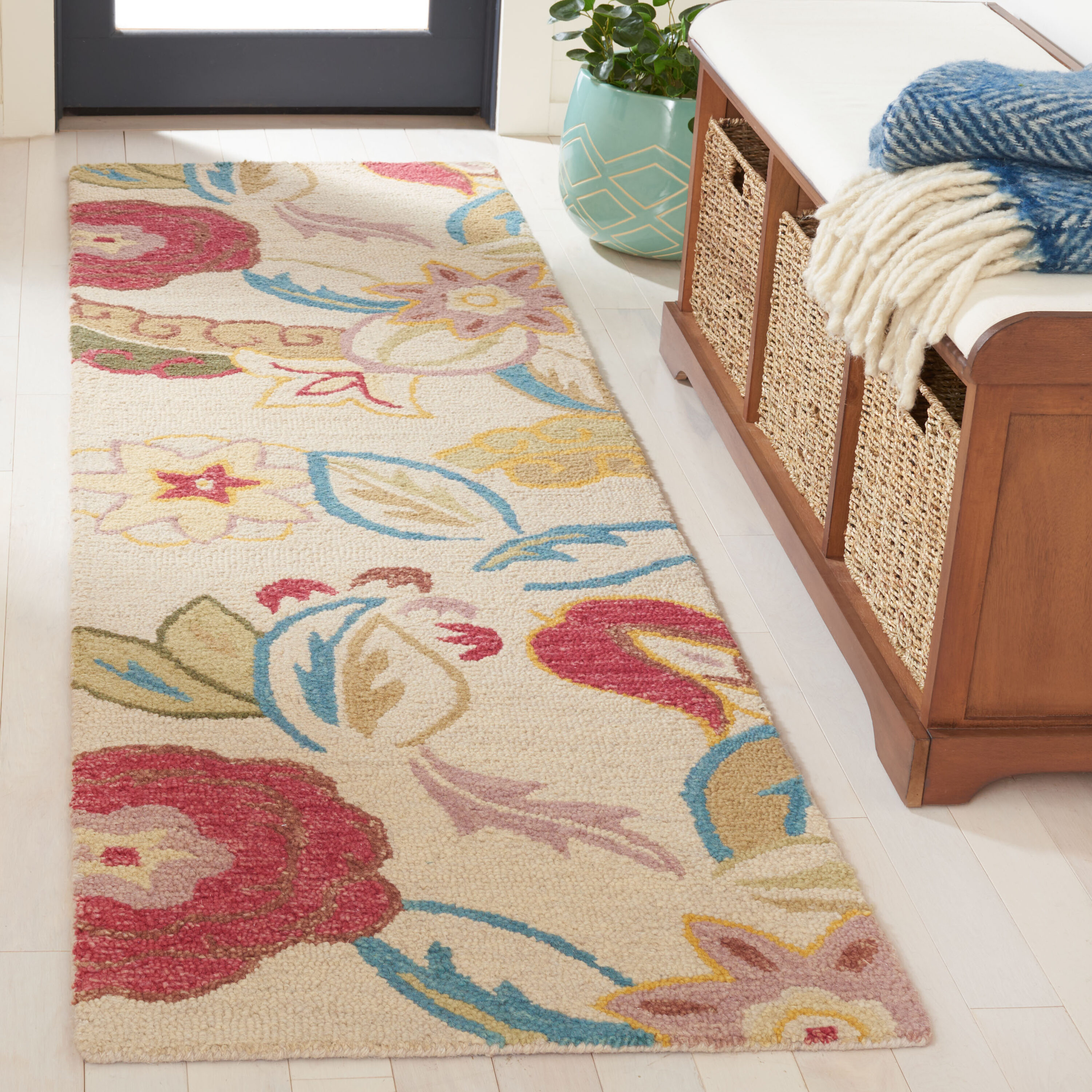  Blm671 Beige/Multi Country Floral 2ft-3in x 6ft Runner Rug