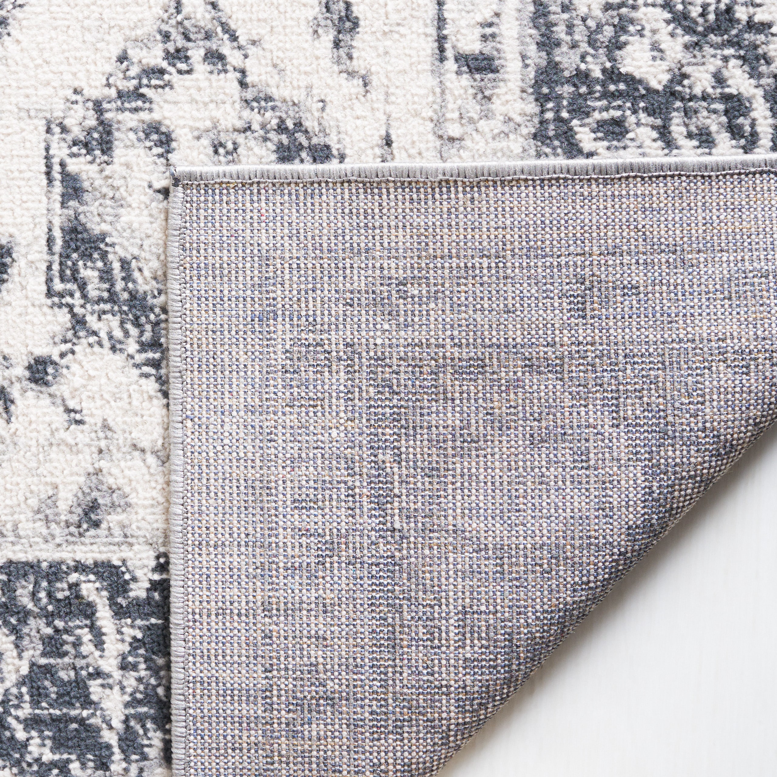 Safavieh ODY854A-5 rugs - View #7