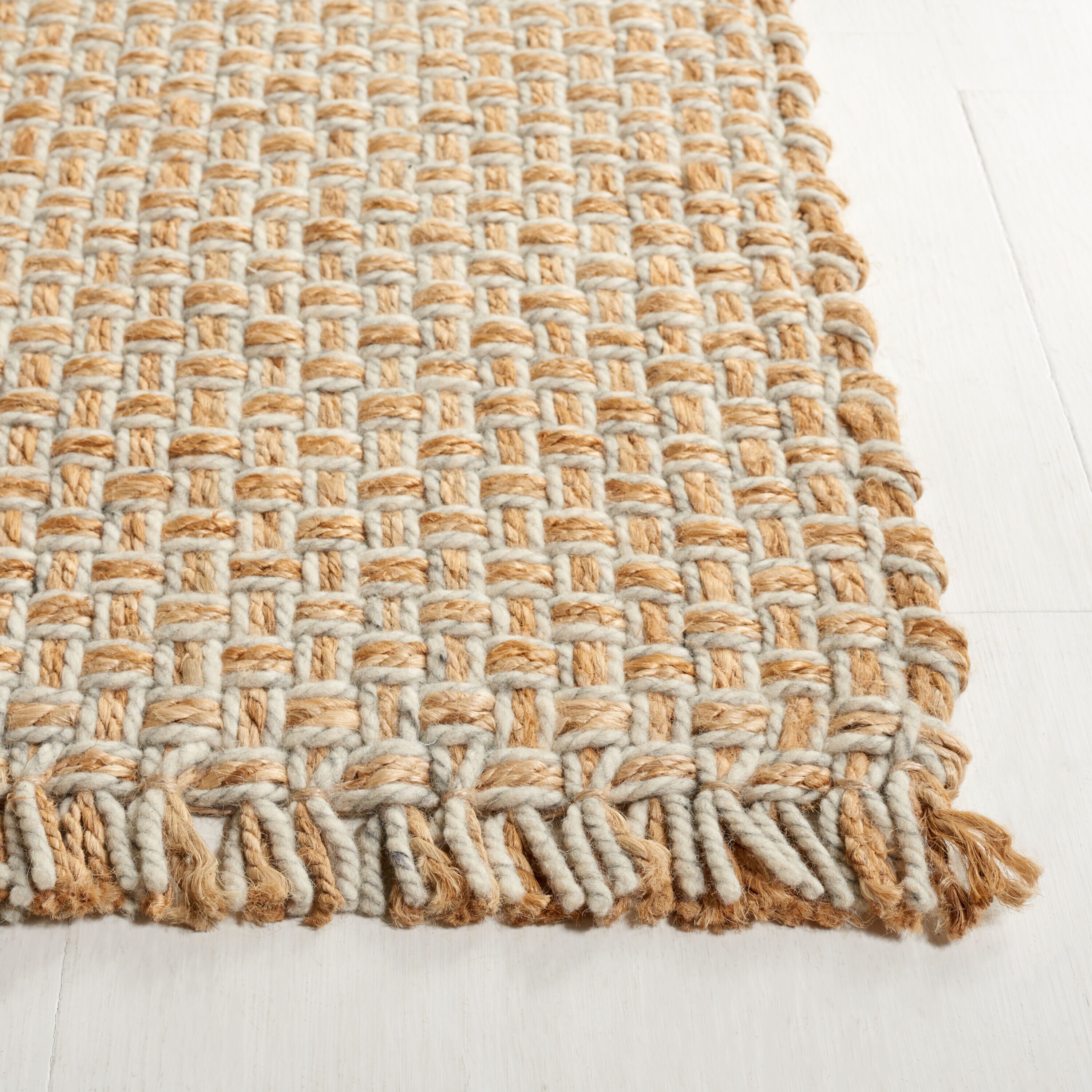 Safavieh NF818A-4 rugs - View #3