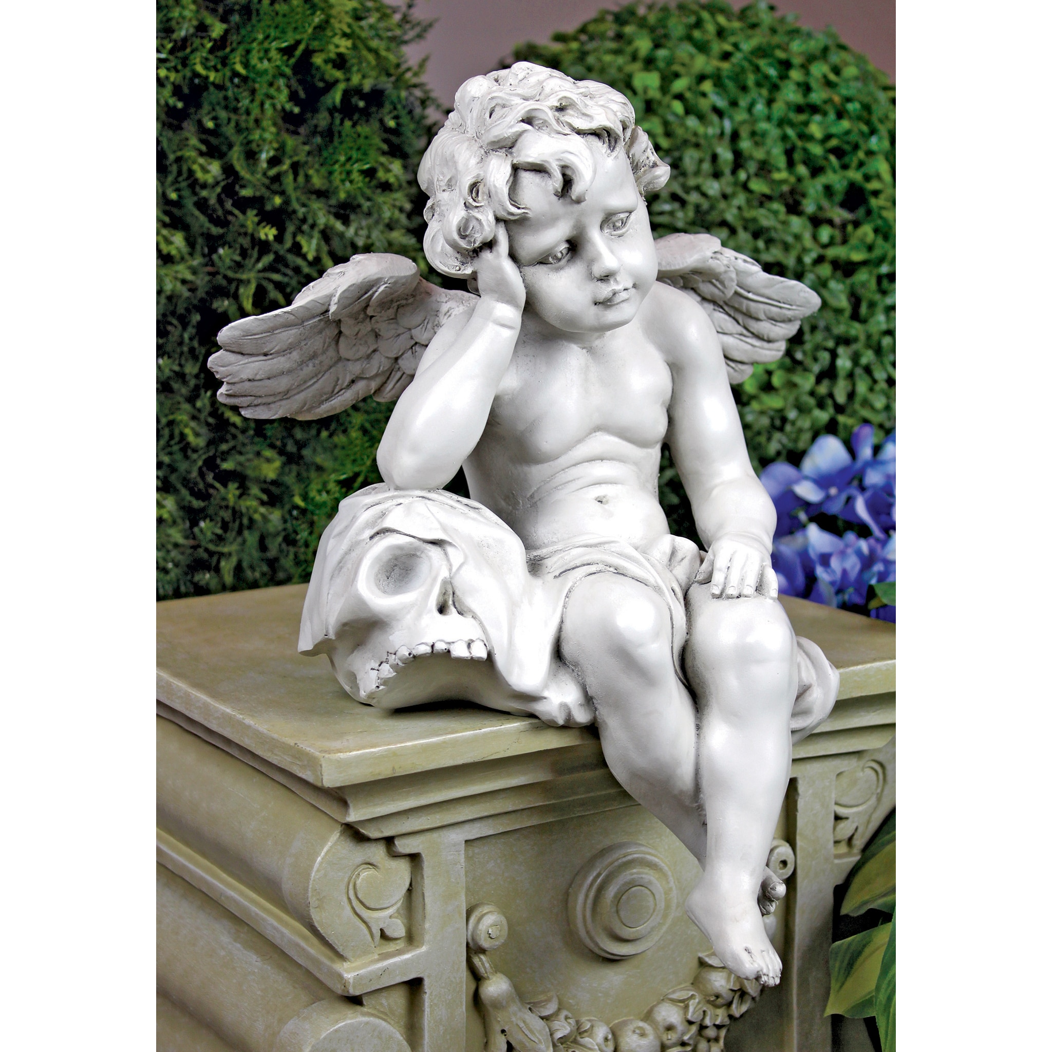 Design Toscano 13-in H x 8.5-in W Off-white Angels and Cherubs