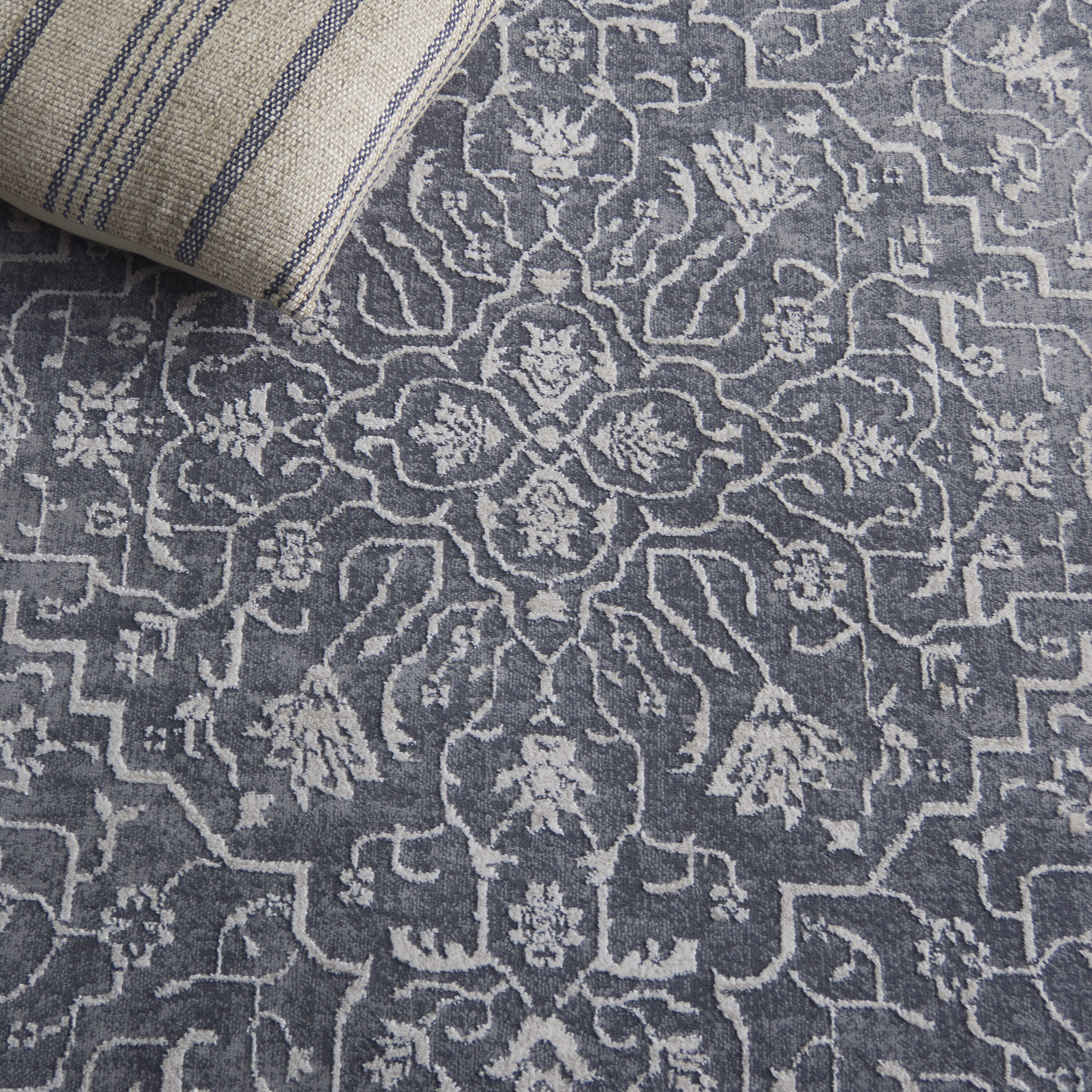 Safavieh RFT670B-9 rugs - View #5