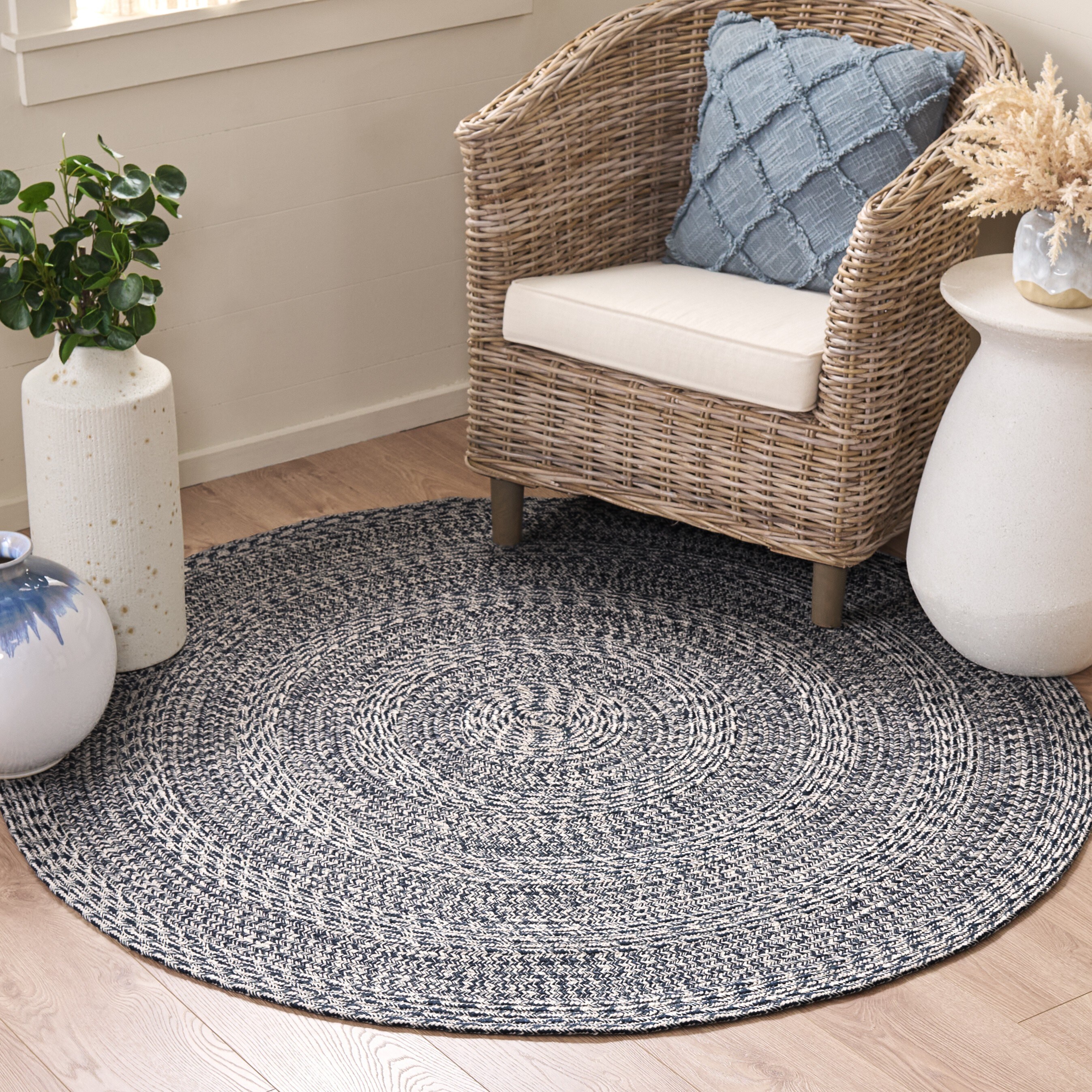 Safavieh BRA265L-5R rugs - View #2