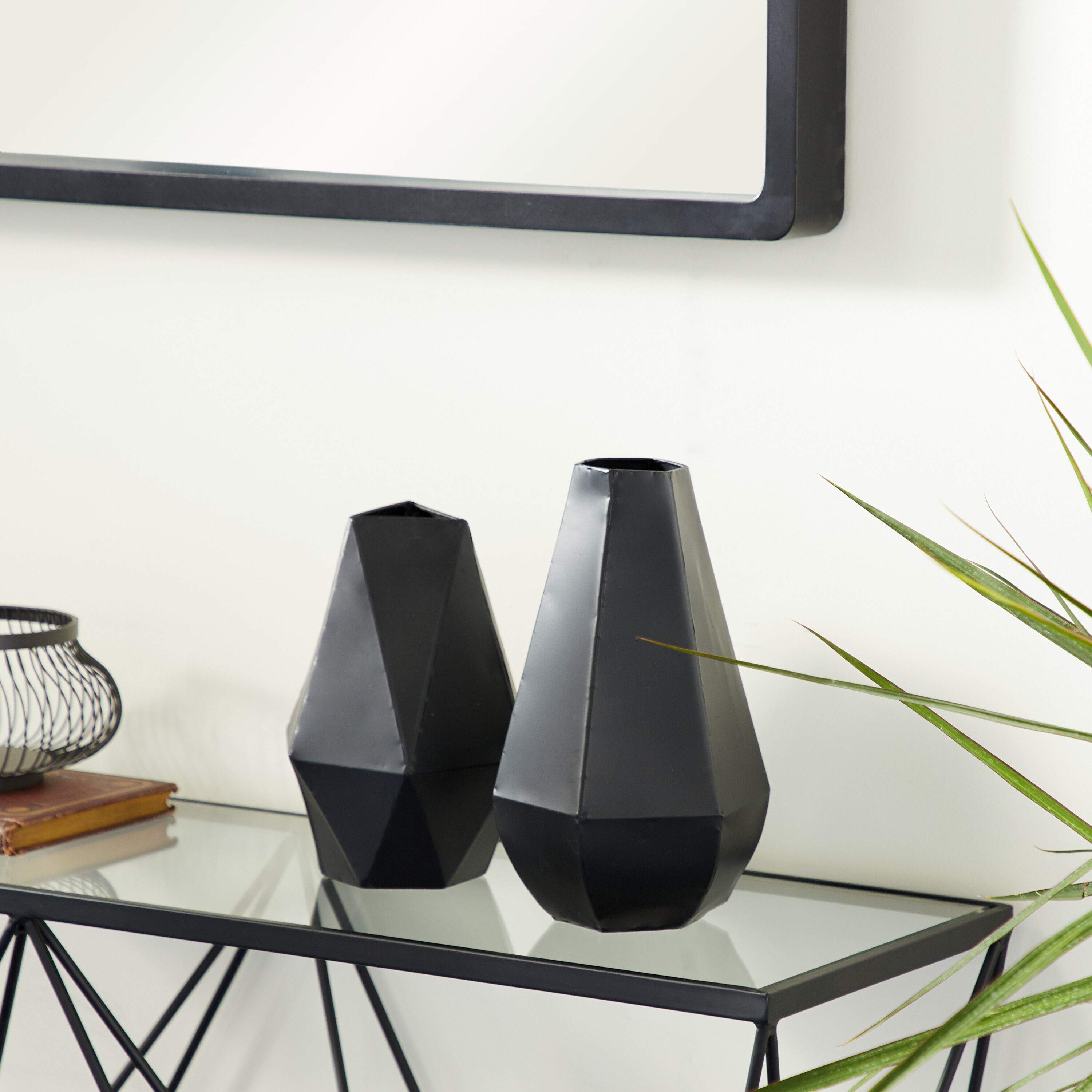 Grayson Lane 44437 2 -Pack Black Iron Modern Vase