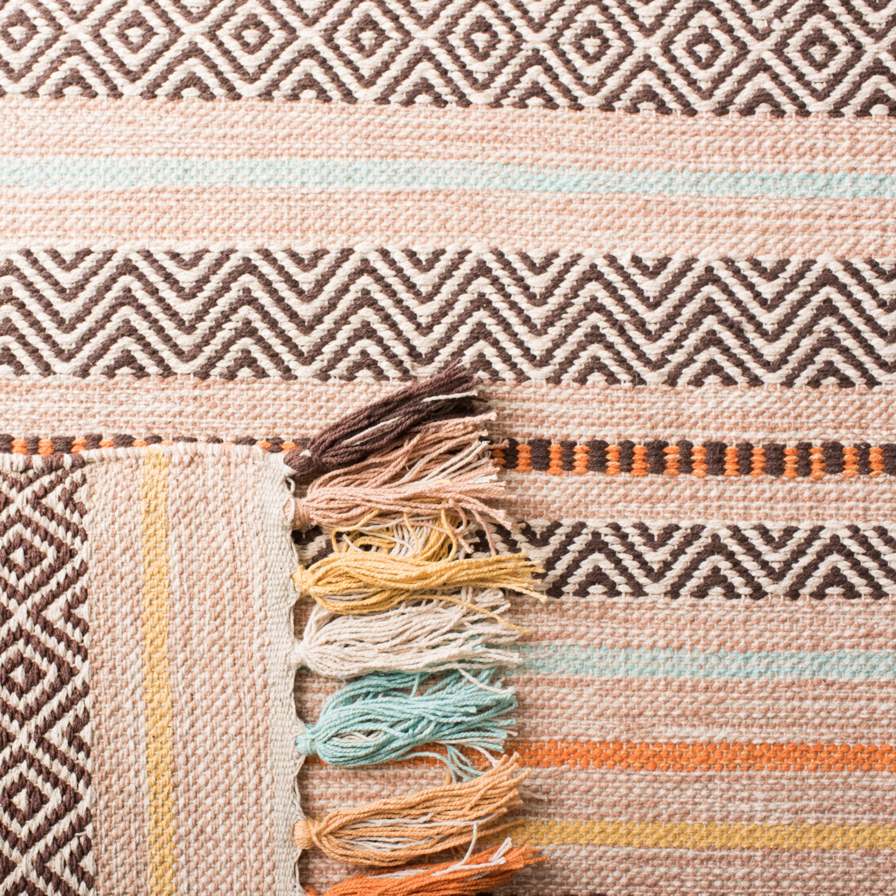 Safavieh MTK901A-24 rugs - View #6