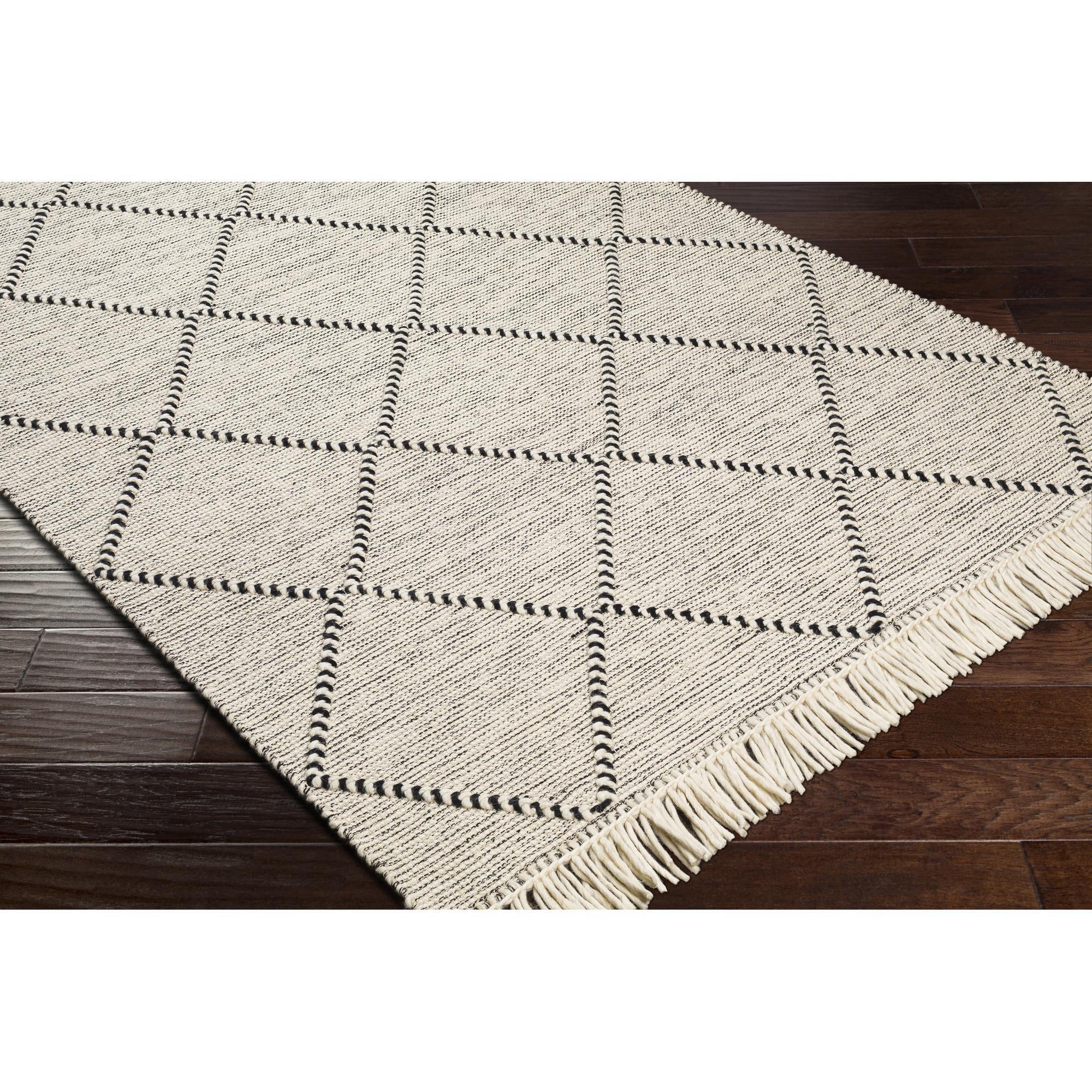 Surya UTT2302-810 rugs - View #5