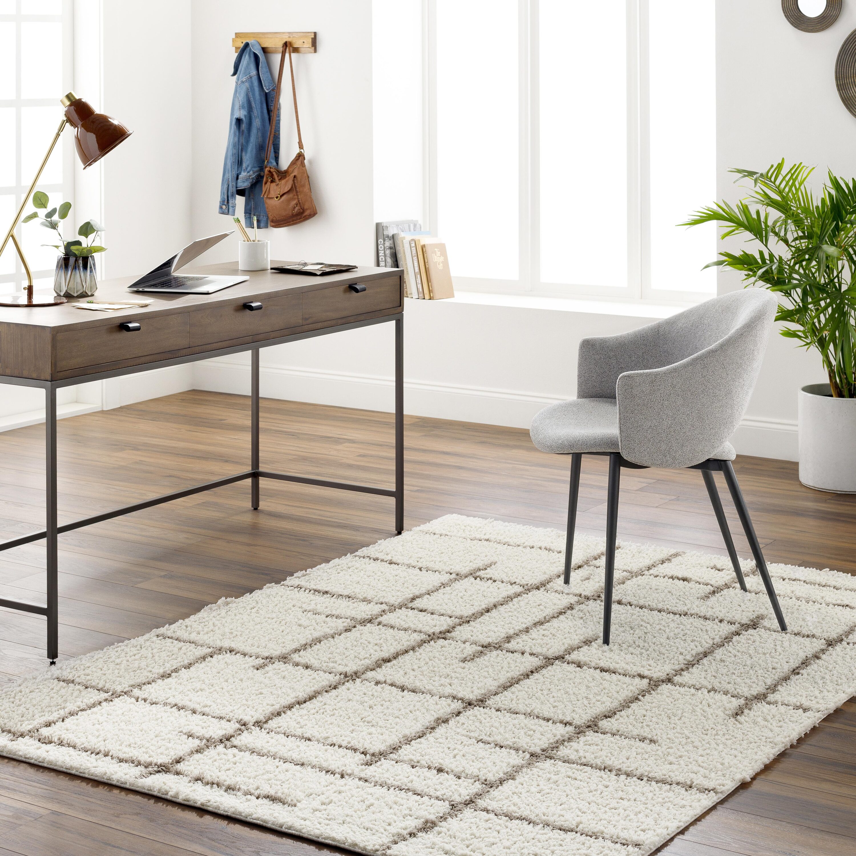 Livabliss MSG2304-537 Maryland Shag 5 x 7 (ft) Polyester Ivory/Gray Rectangular Indoor Mid-Century Modern Area rug