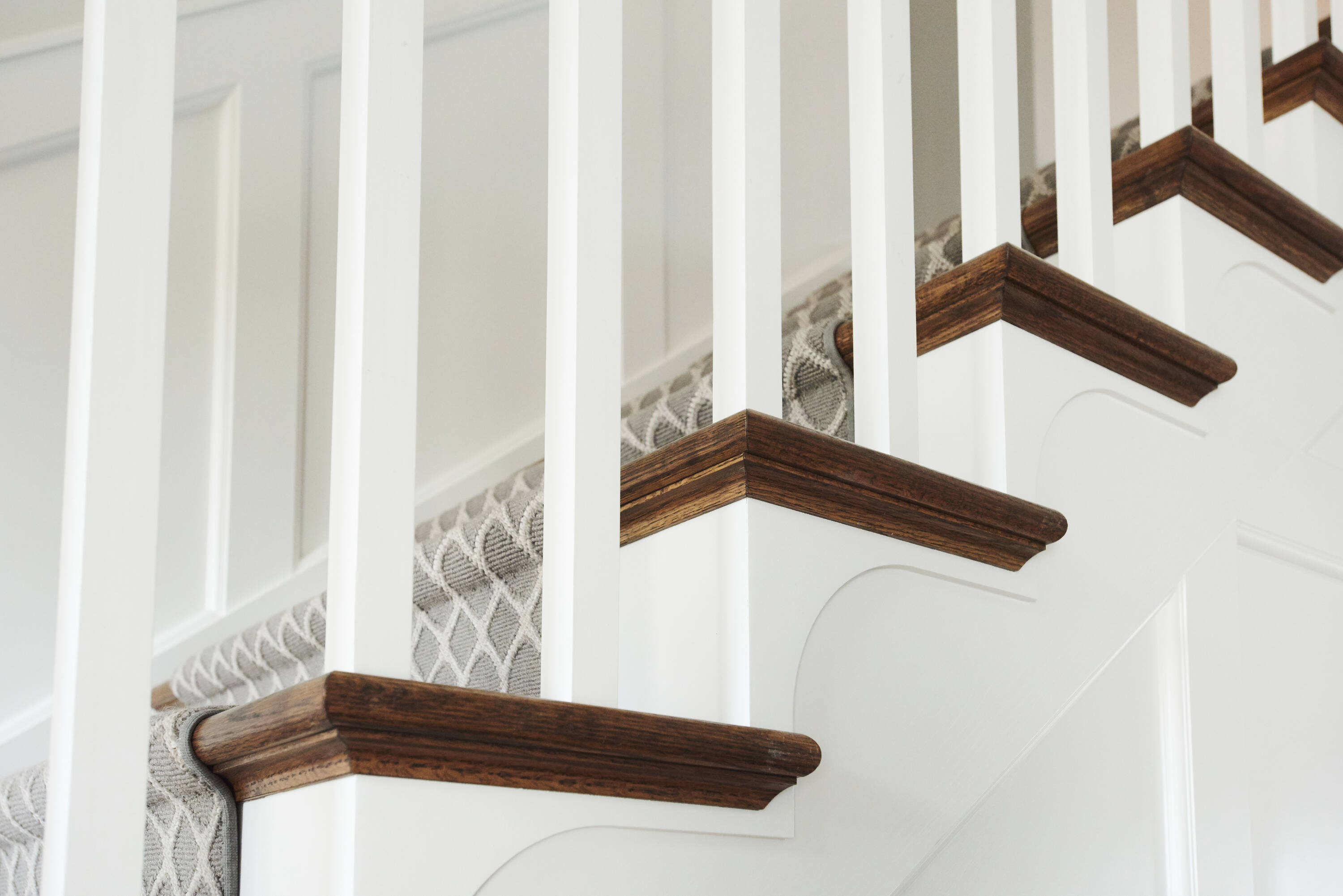 L.J. Smith Stair Systems LJ-5360-M 42 Interior-Stairpart-Balusters - View #14