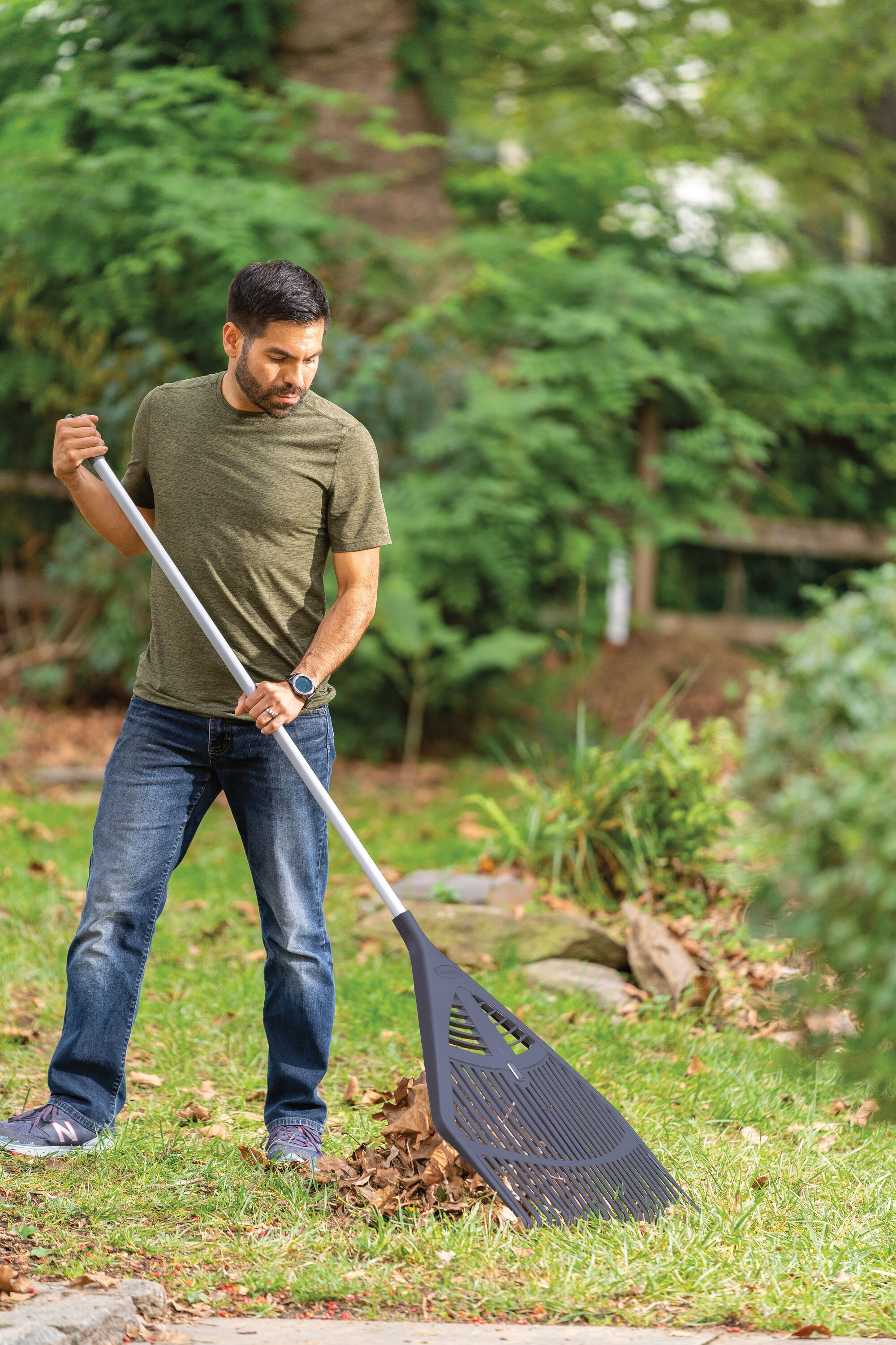 Suncast LR2600C28 Lawn-Leaf-Rakes - View #7
