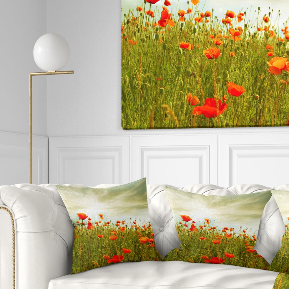 Designart CU12674-16-16 16-in x 16-in Red Indoor Decorative Pillow
