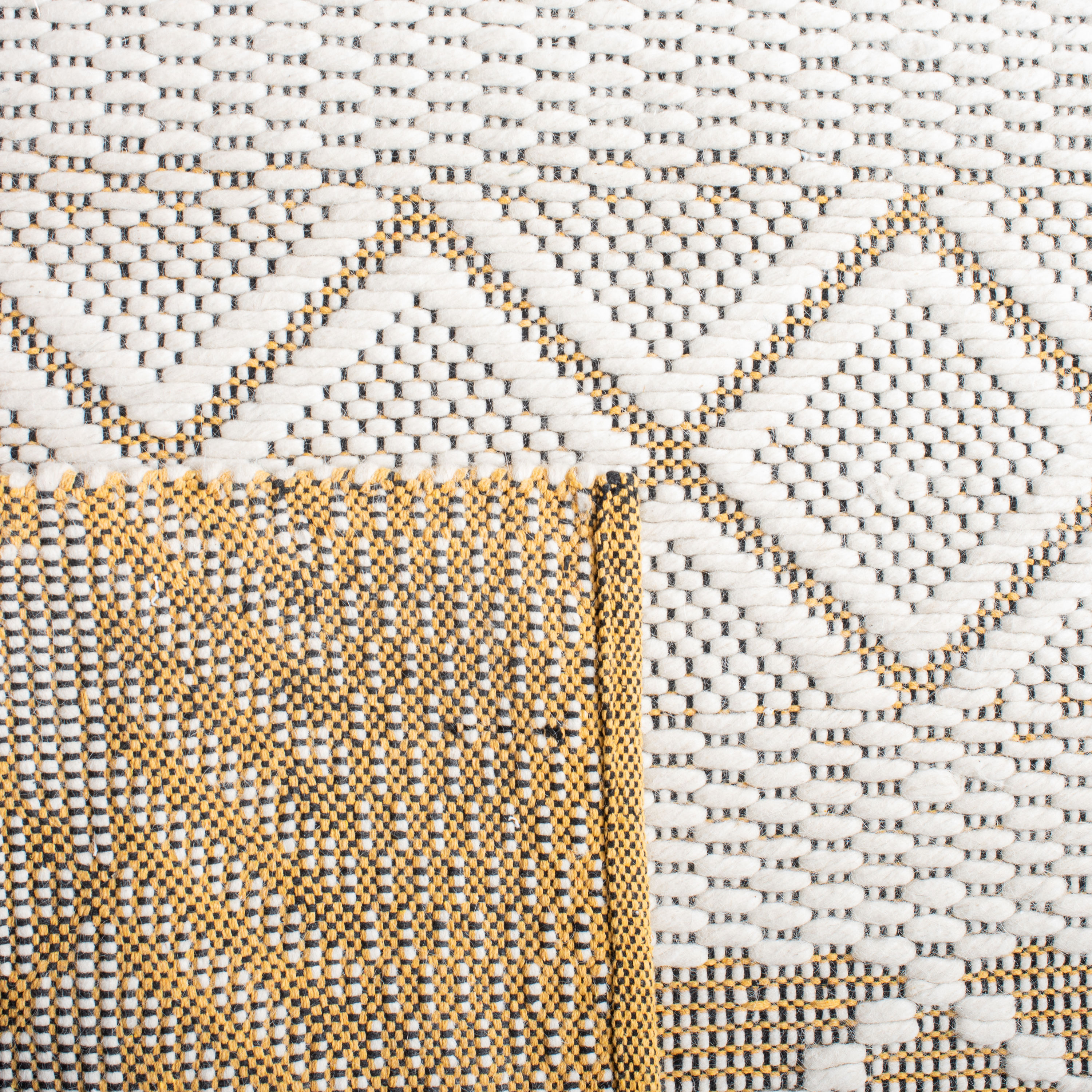 Safavieh NAT854C-5 rugs - View #4