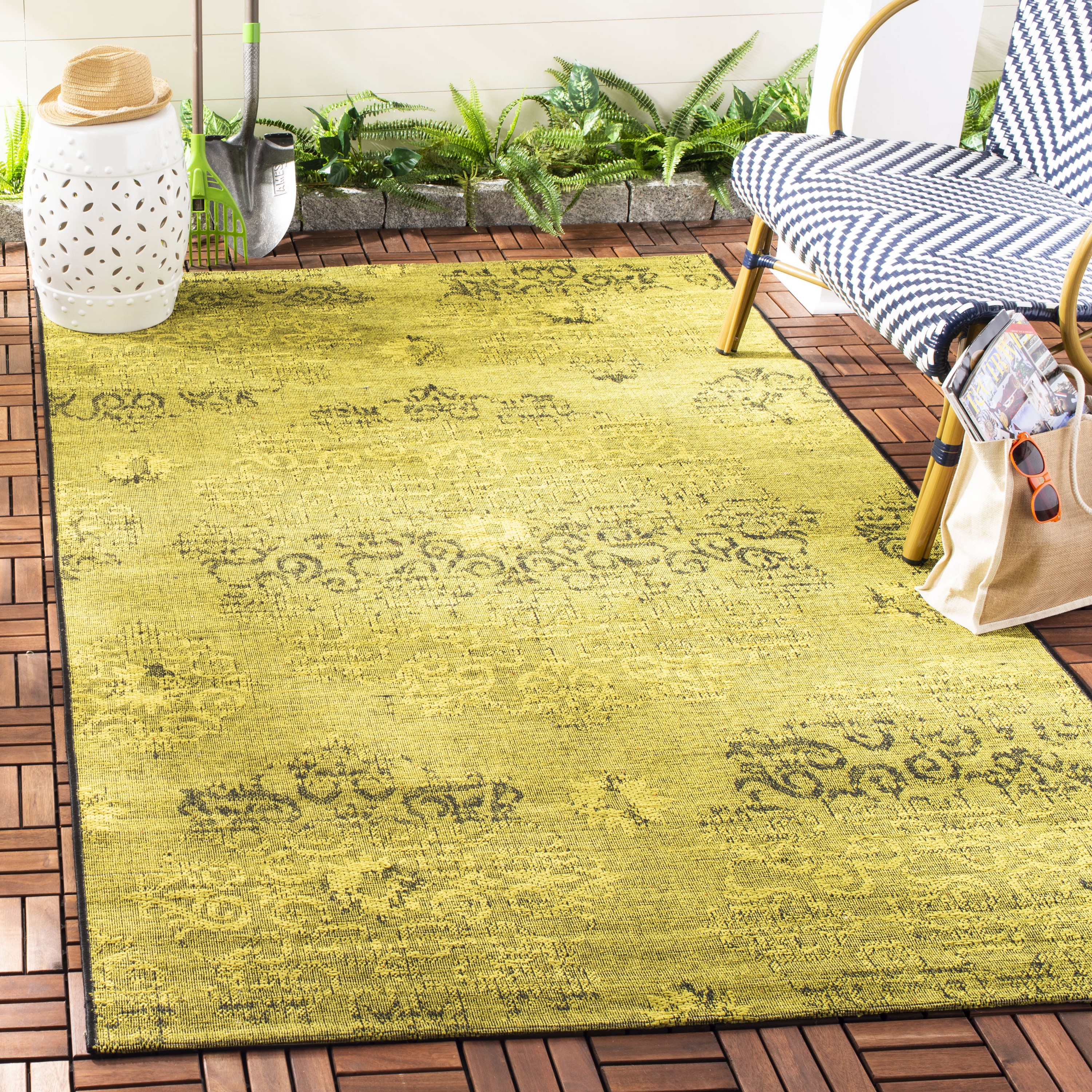 Safavieh PAL129-56C10-2 Palazzo Quartu 2 x 3 (ft) Loomed Synthetic Black/Green Rectangular Indoor Distressed/Overdyed Throw rug