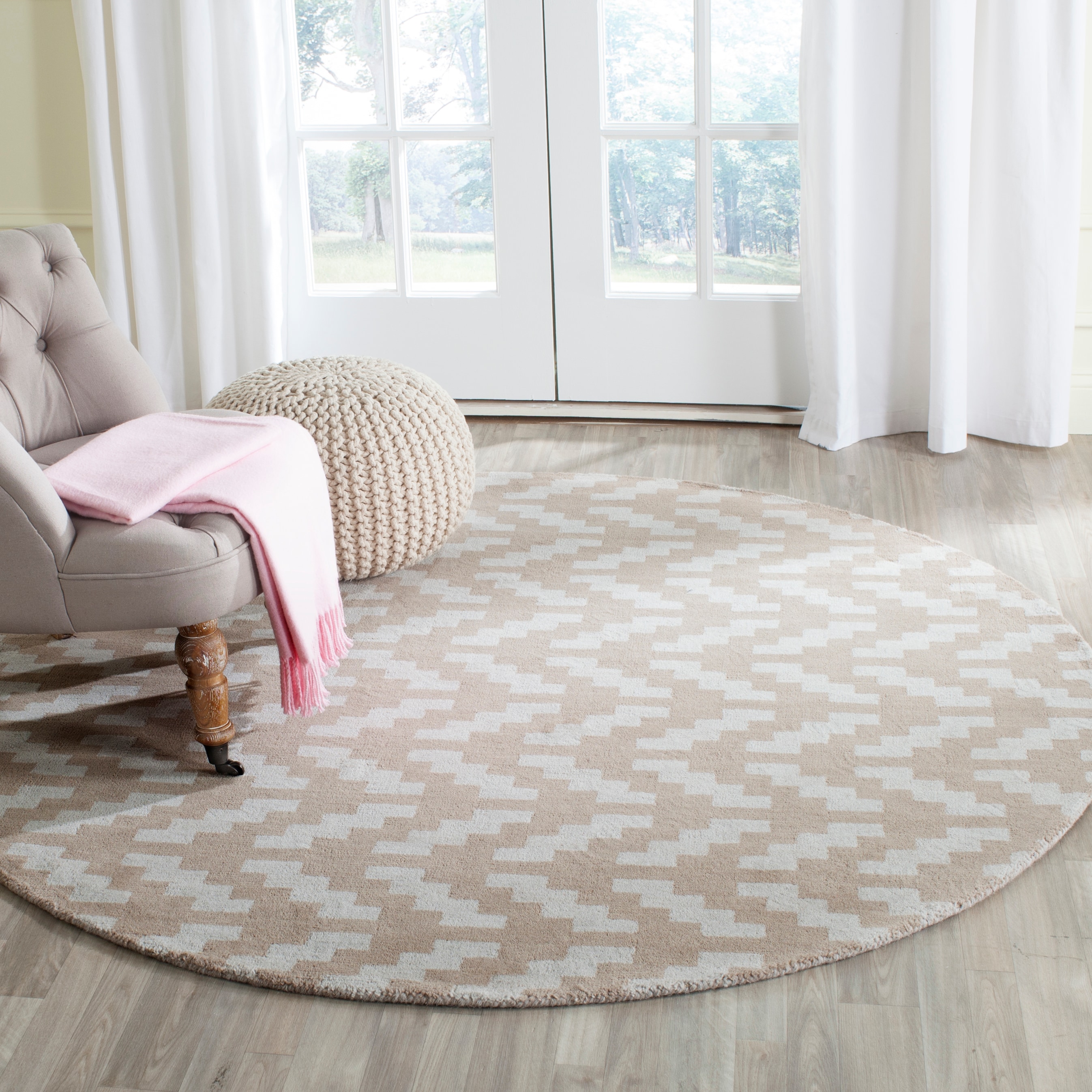 Safavieh CAM322A-6R rugs - View #2