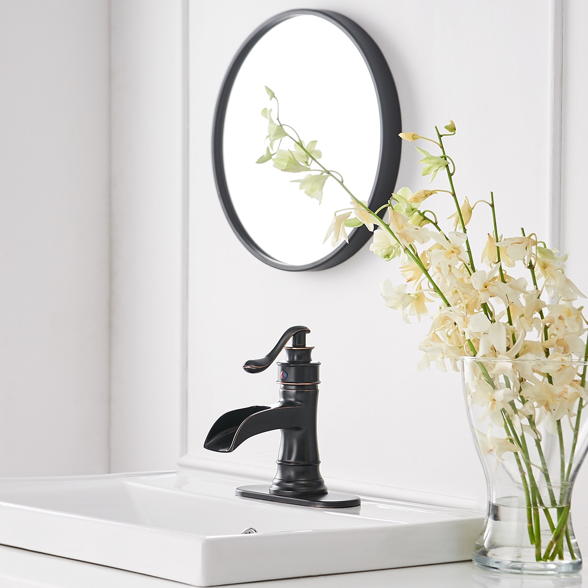 Oil Rubbed Bronze Single Handle Waterfall Bathroom Faucet with Pop-up Drain