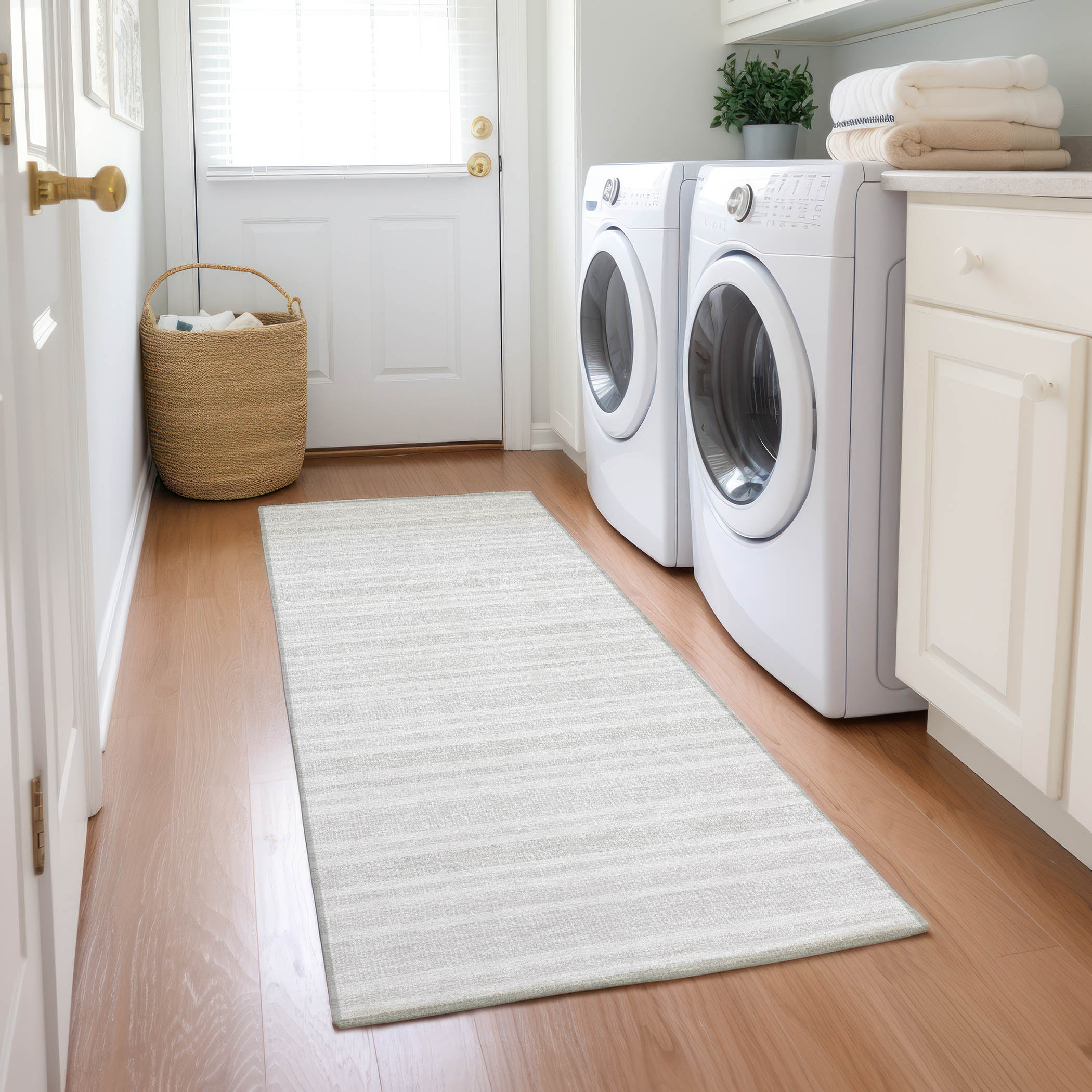 Addison Rugs ACN531IV2X8 Chantille 2 x 7 (ft) Polyester Ivory Rectangular Indoor/Outdoor Stripe Machine washable Area rug