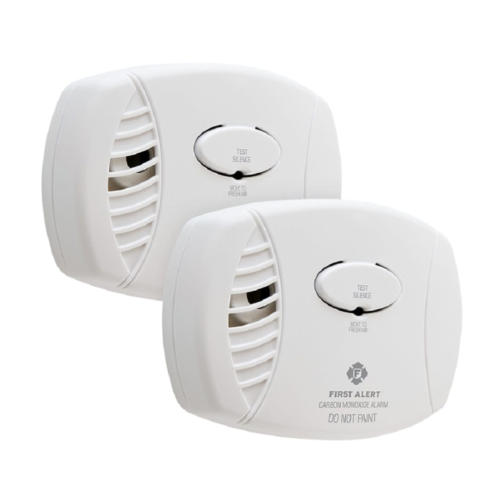 First Alert 2-Pack Plug-in Carbon Monoxide Detector in the Carbon Monoxide  Detectors department at