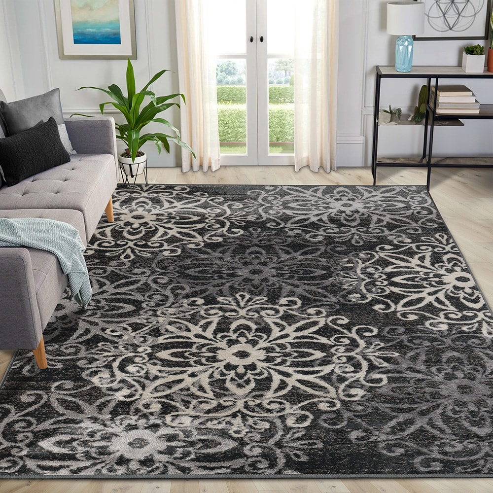 Slate Floral Medallion 4' x 6' Synthetic Area Rug