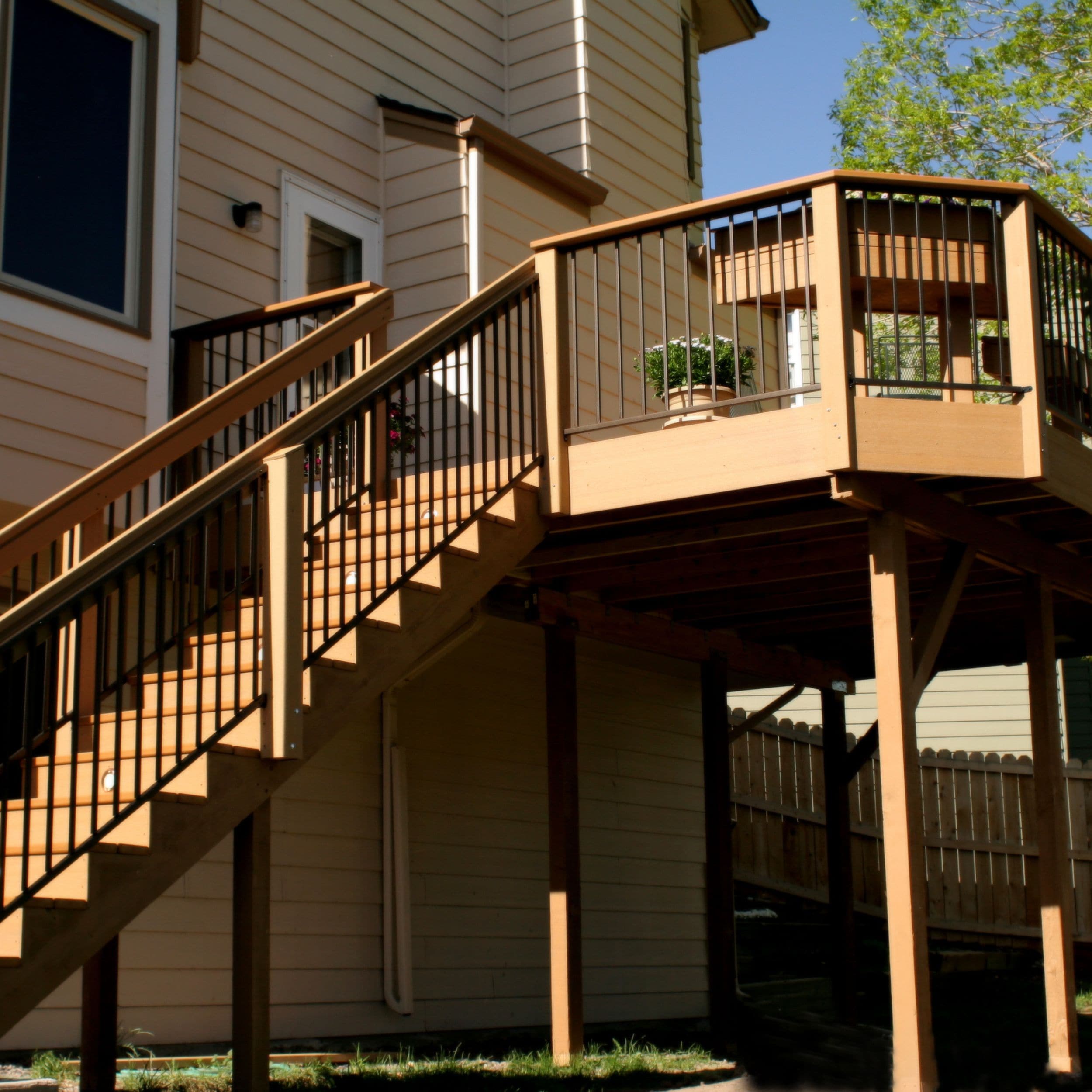 DuxxBak Composite Decking DX-ID-FASBOARDRR-144 Fascia-Boards - View #3