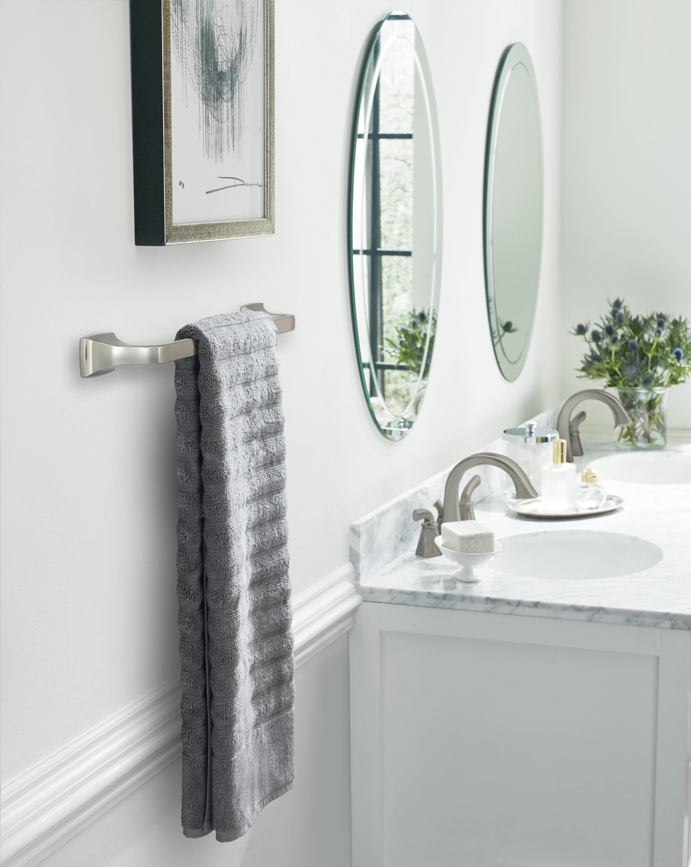 Highland Ridge 18-Inch Brushed Nickel Towel Bar