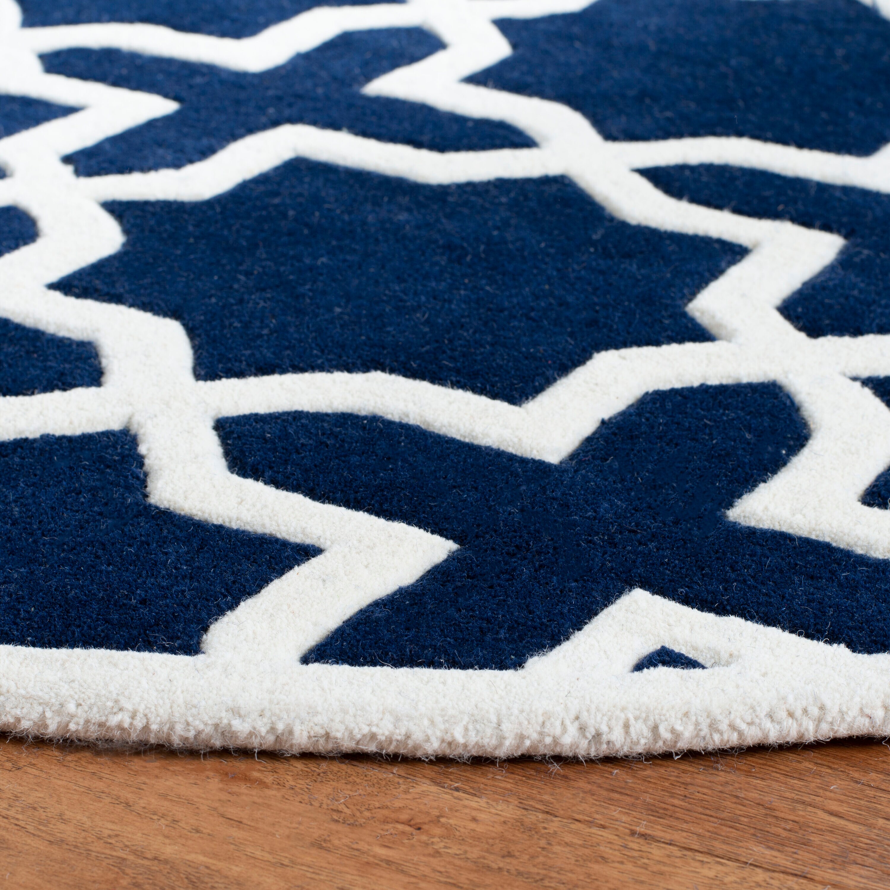 Safavieh CHT732C-4R rugs - View #3