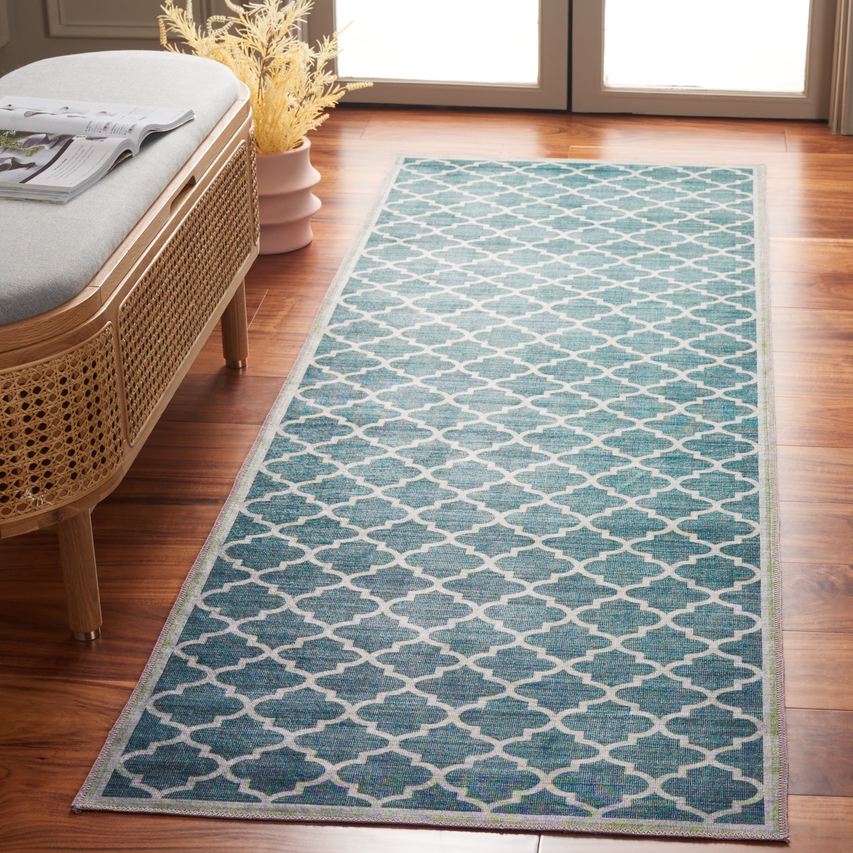 Arizona 172Y Green 2ft-6in x 8ft Contemporary Rug