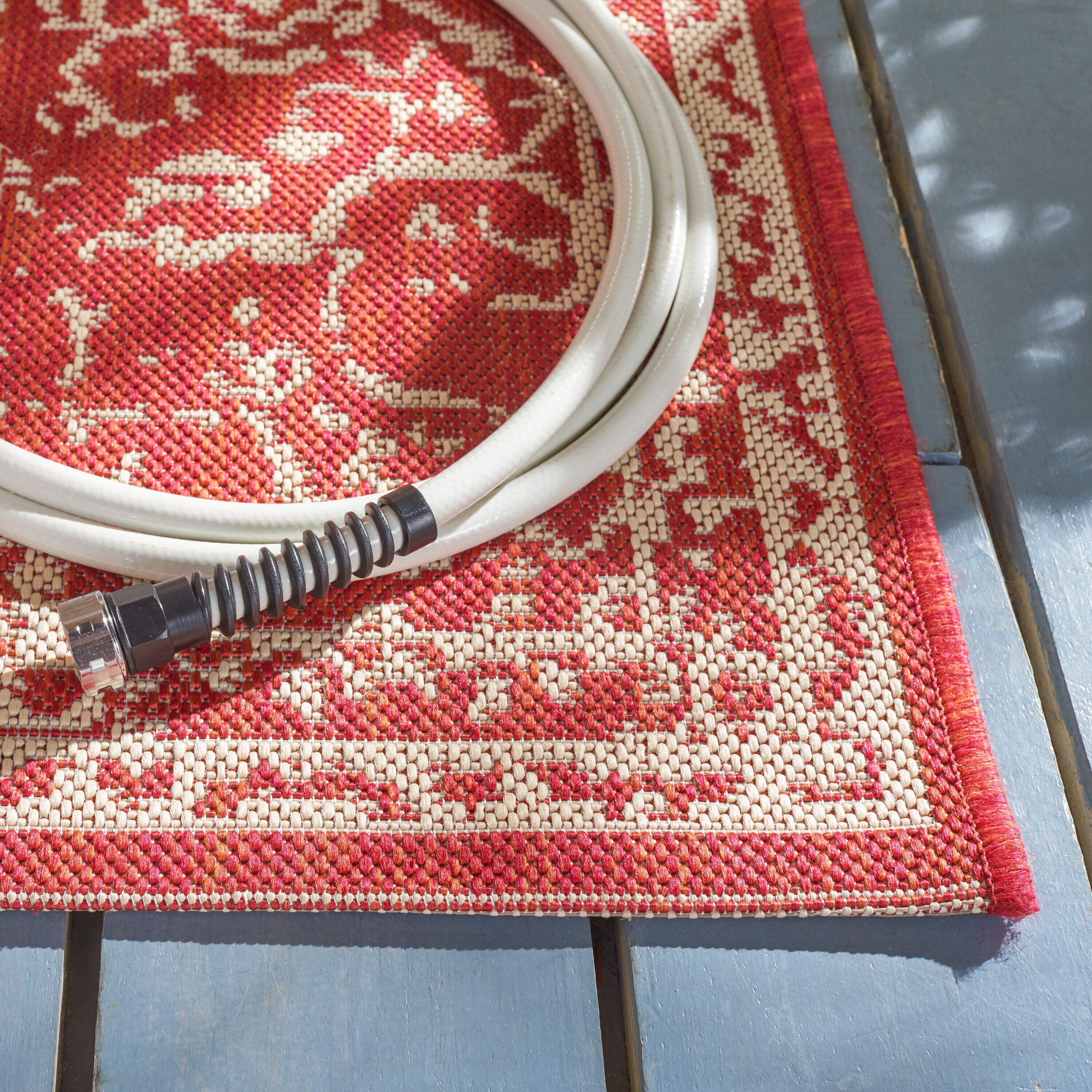 Safavieh BHS180Q-28 rugs - View #3