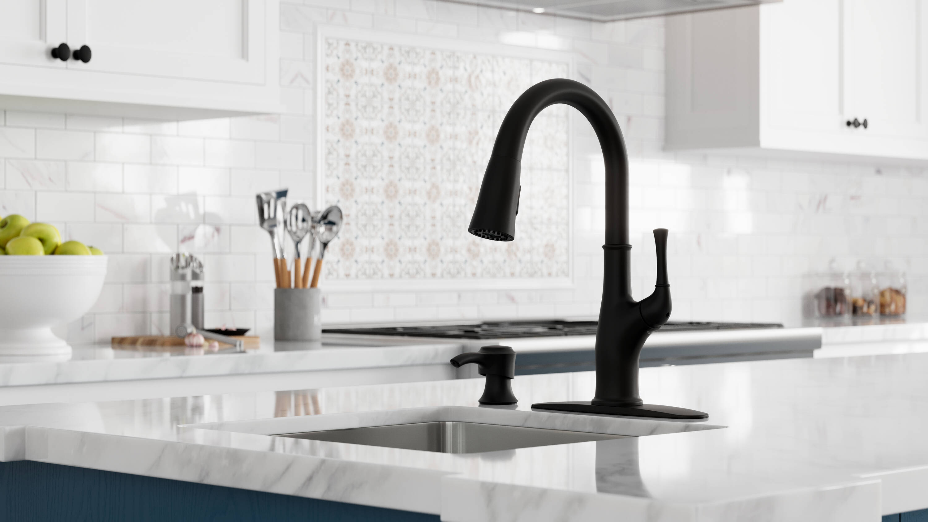 Alderwood Matte Black High-Arc Kitchen Faucet with Pull-Out Spray