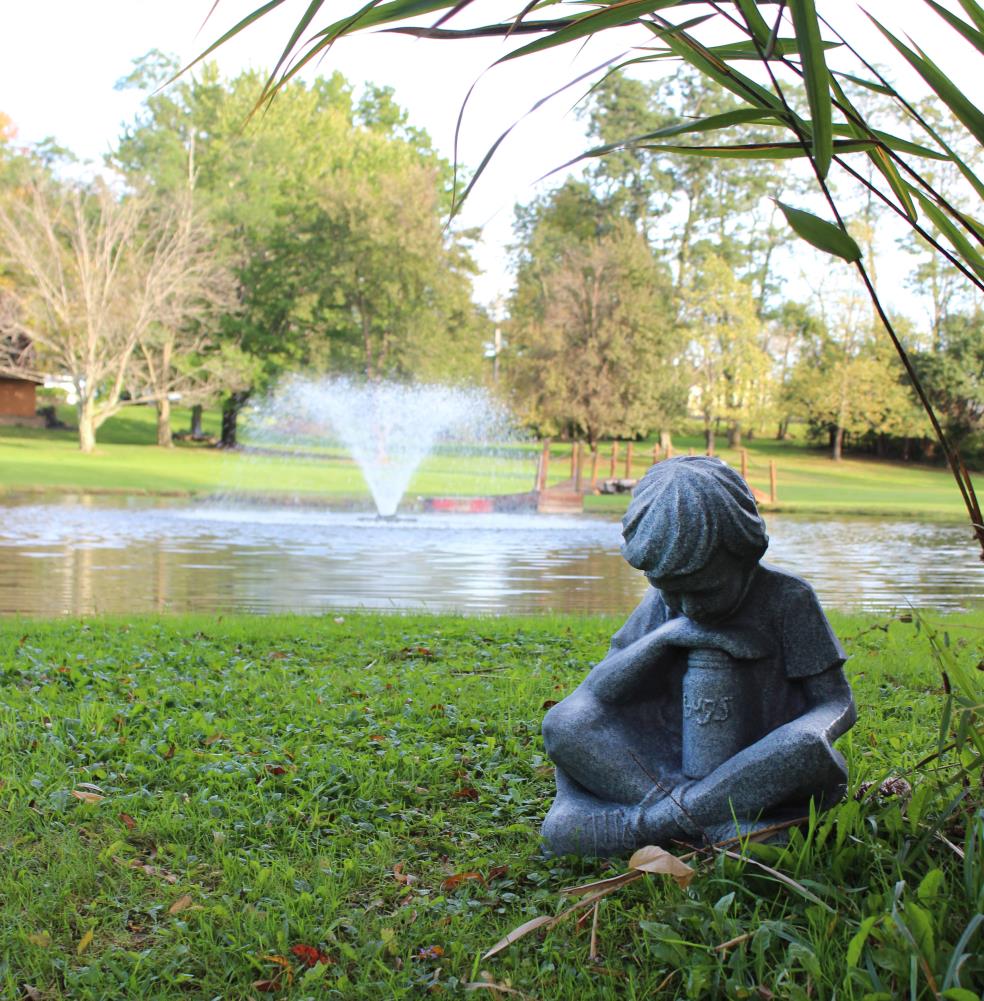 EMSCO GROUP 2226-1 Garden-Statue - View #3