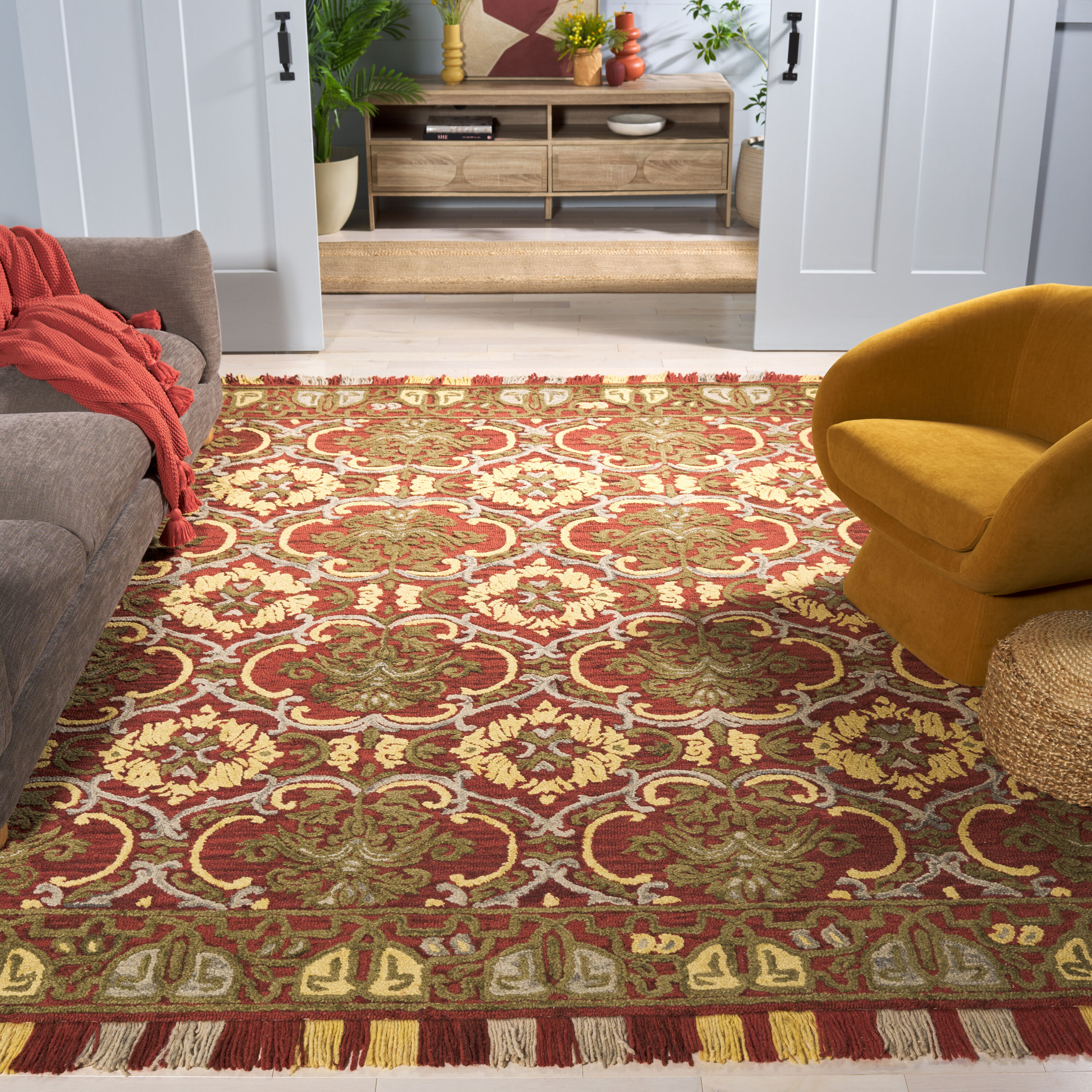  Blossom 422 Red/Gold Traditional 6ft x 9ft Medium Rectangle Rug