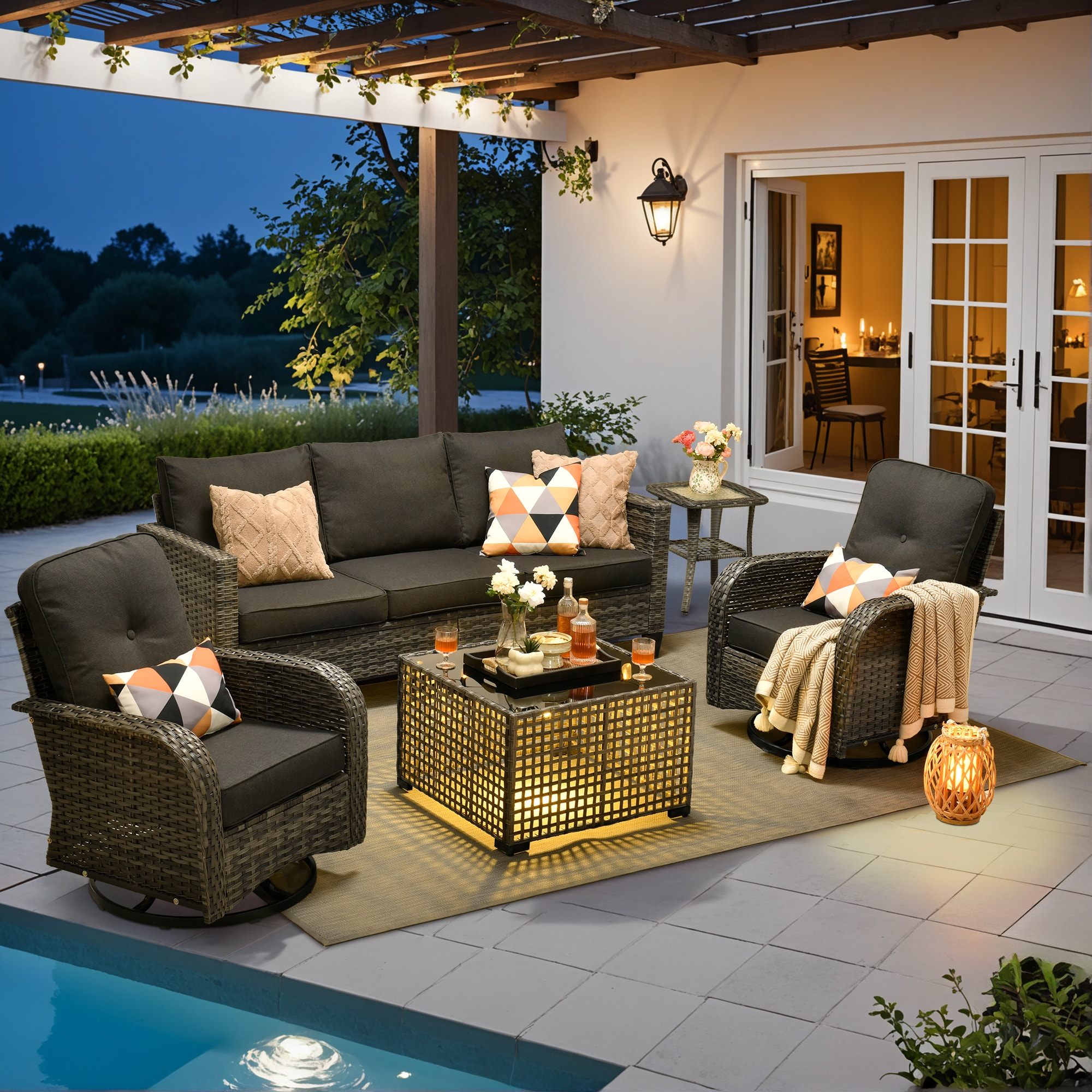 ALTRIGUS 6LYZGNCNEWGRS10051AL 5 -Piece Wicker Patio Sofa Conversation Set with Black Cushions