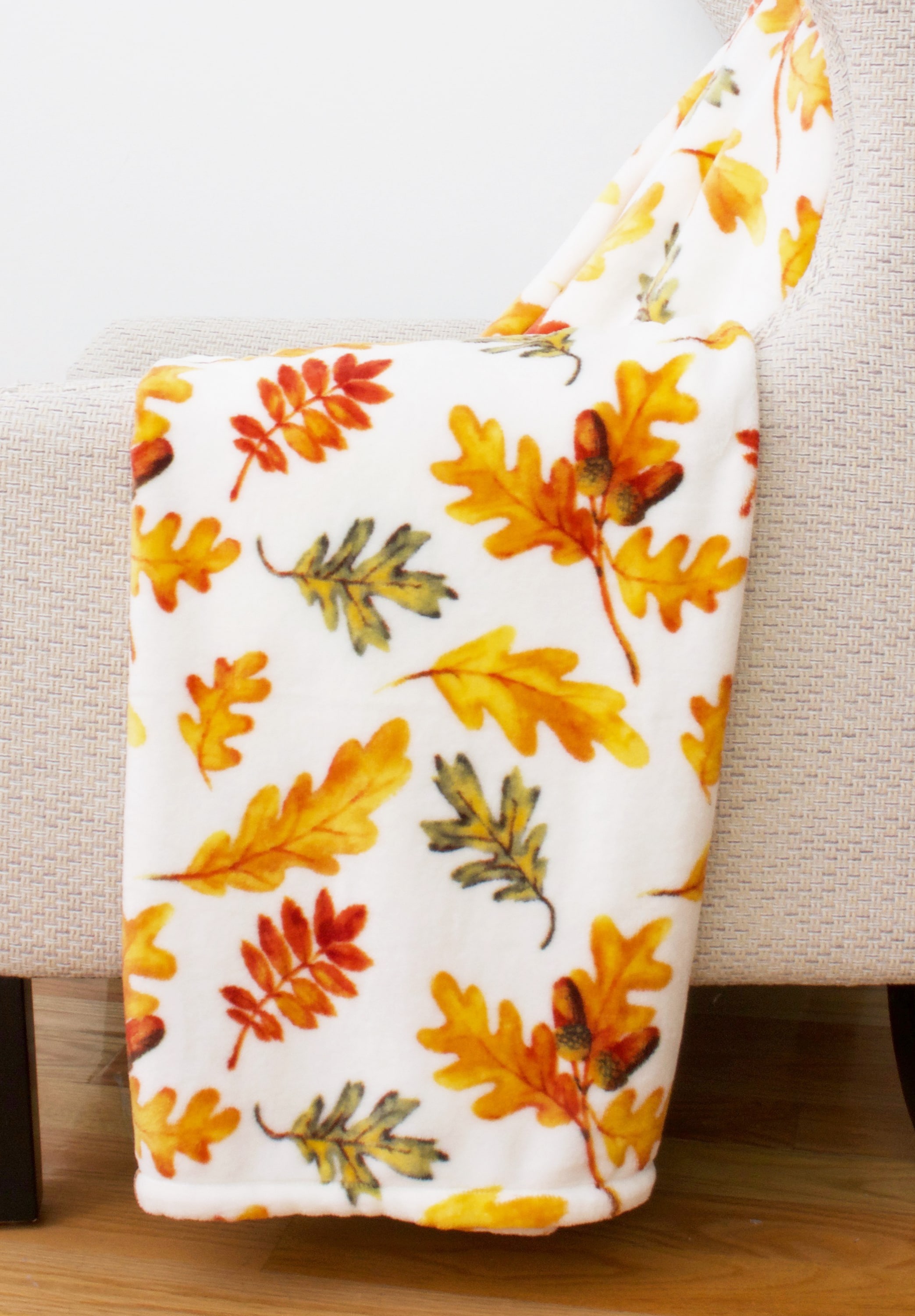 CURATED COLLECTIONS TH021707001LOW Blankets-And-Throws - View #2